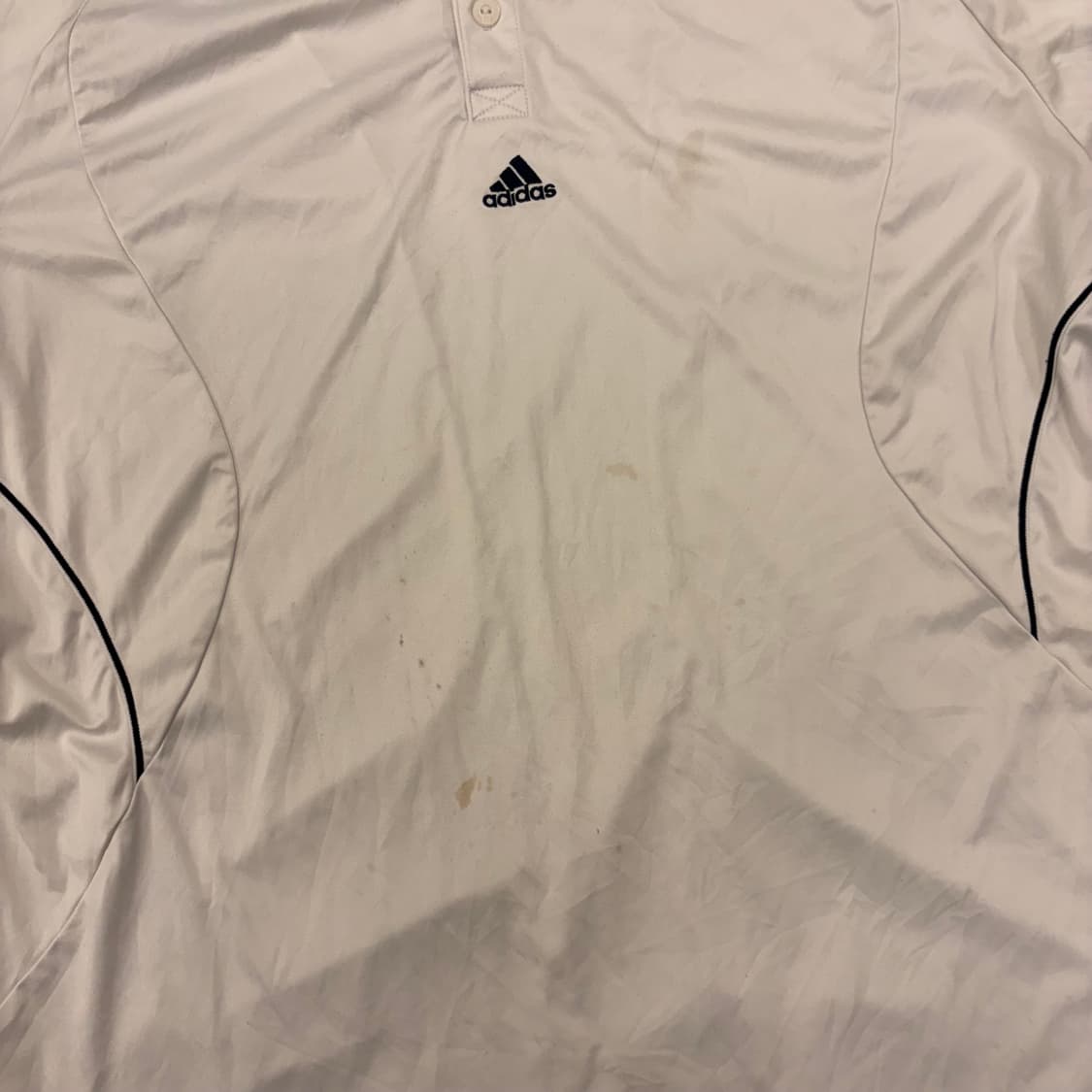 아디다스 센터로고 스포티 카라티셔츠 상품이미지3