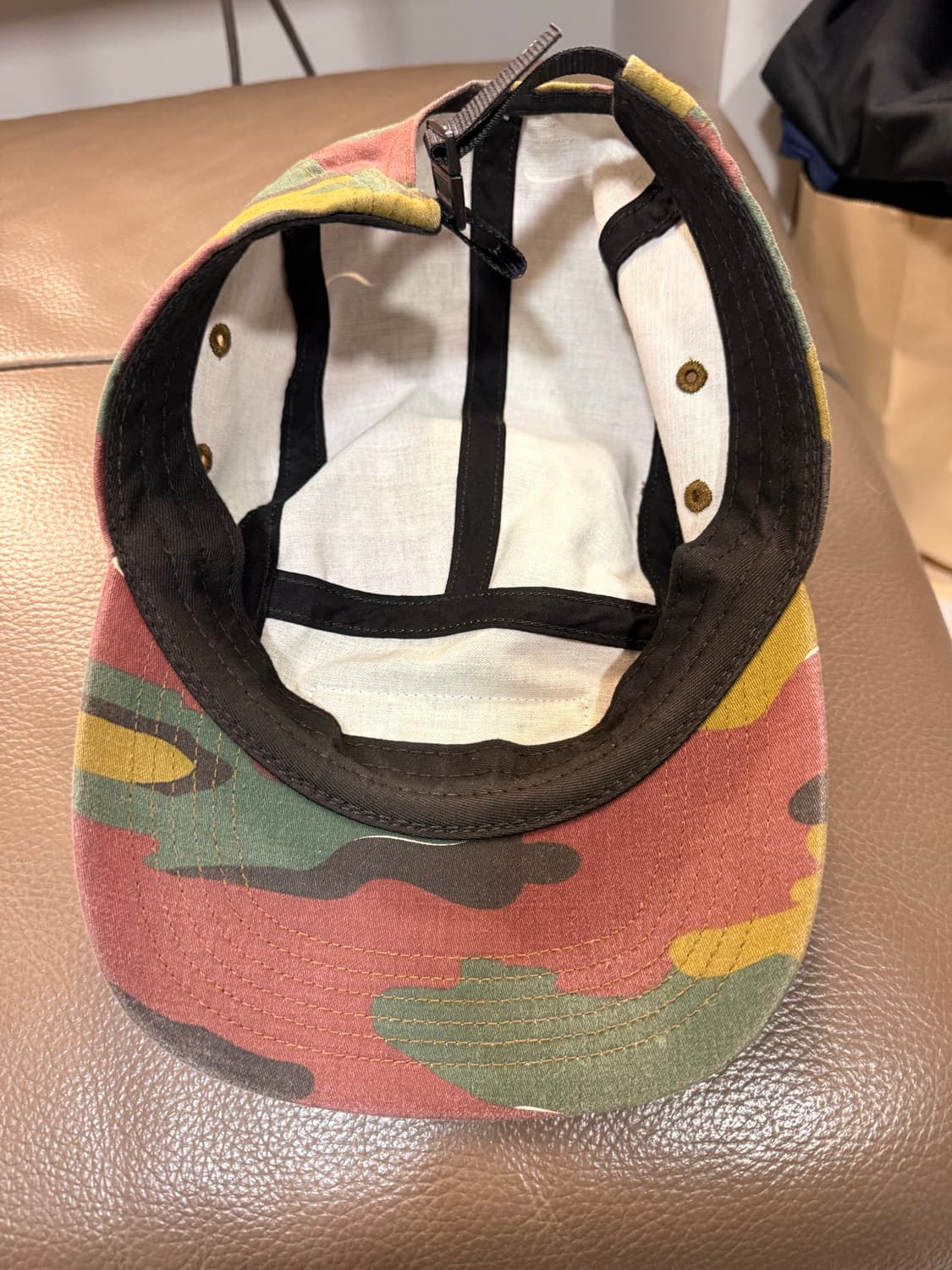 슈프림 카모캠프캡 상품이미지3