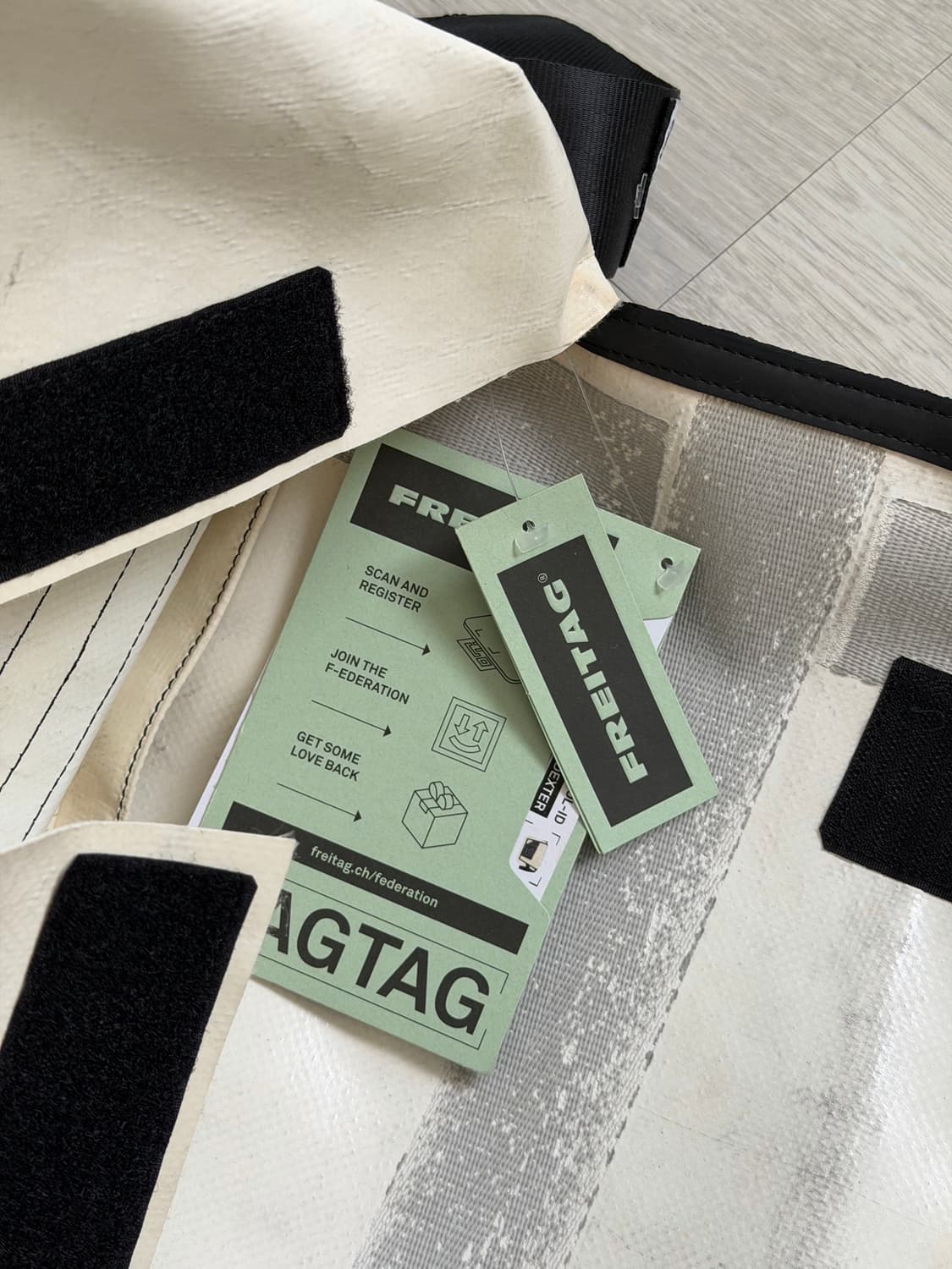 프라이탁 DEXTER 덱스터 민트택o 상품이미지3