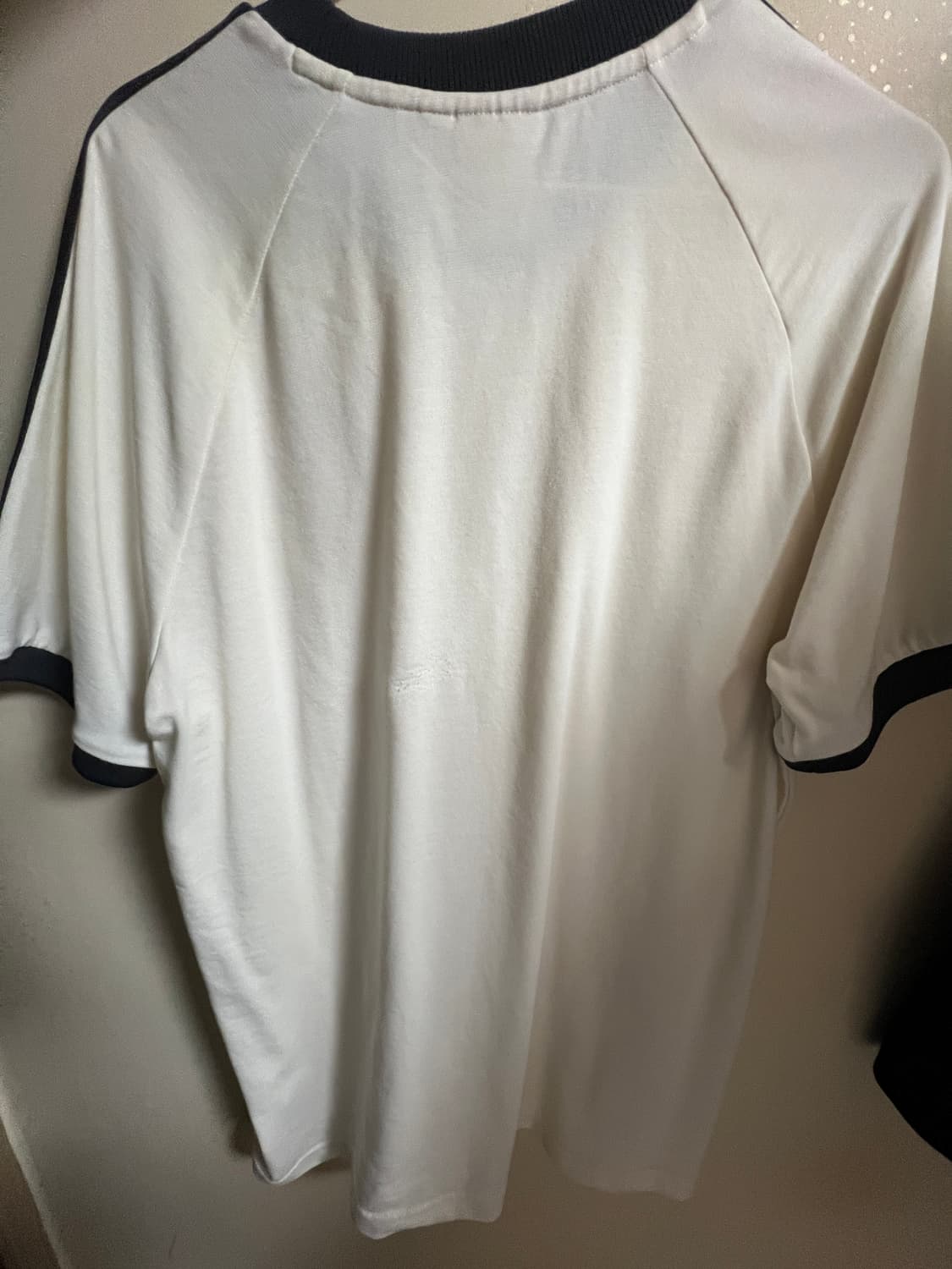 아디다스 독일 아디컬러 클래식 삼선 티셔츠 오프화이트 상품이미지3