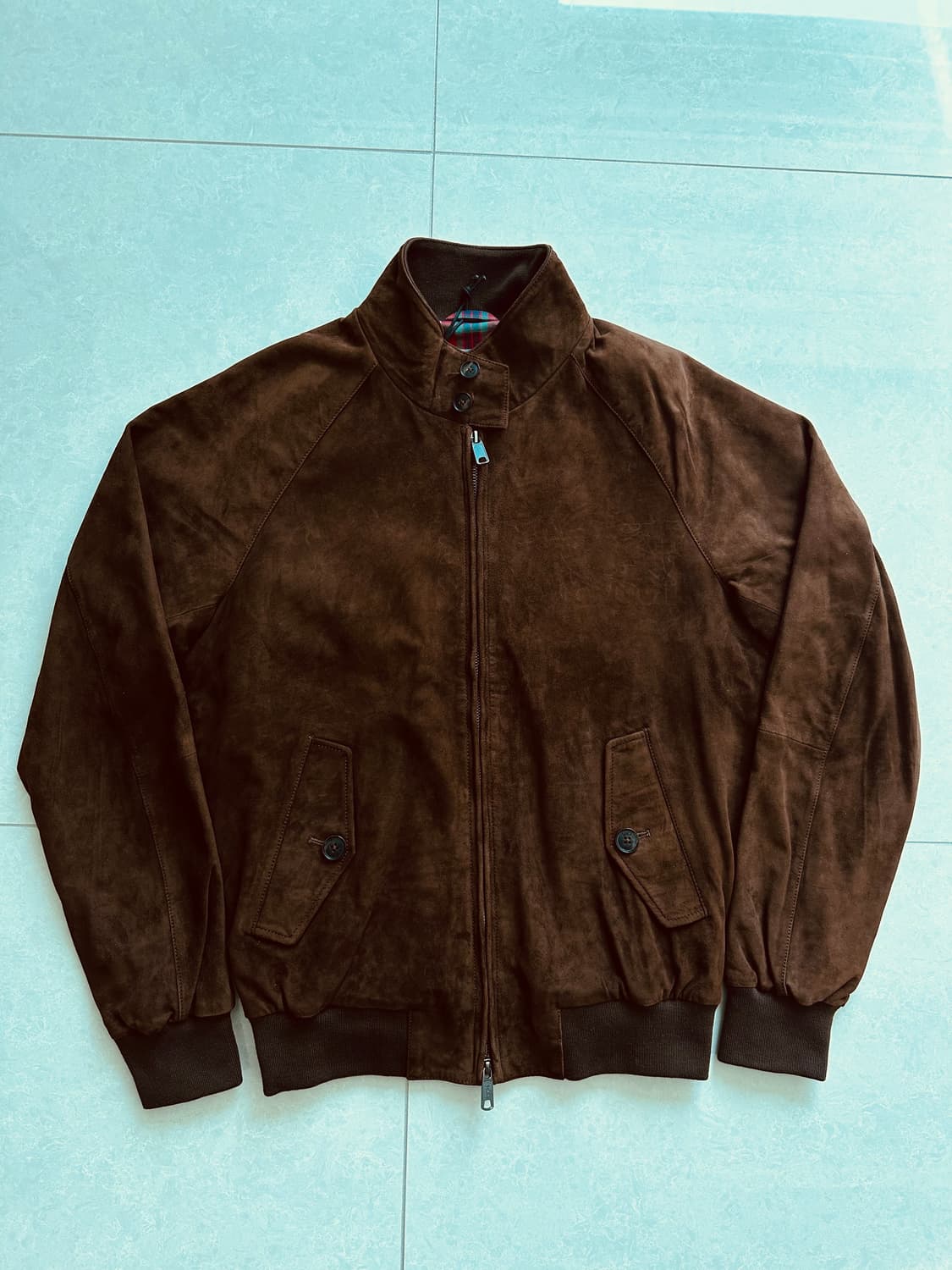 바라쿠타 스웨이드 초콜렛 38 팝니다.   상품이미지2