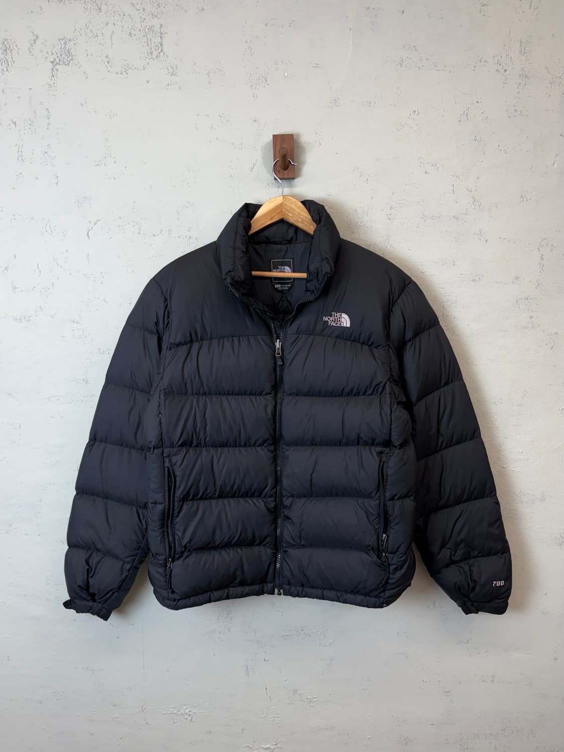 노스페이스 무광 눕시 700 패딩 블랙 상품이미지1