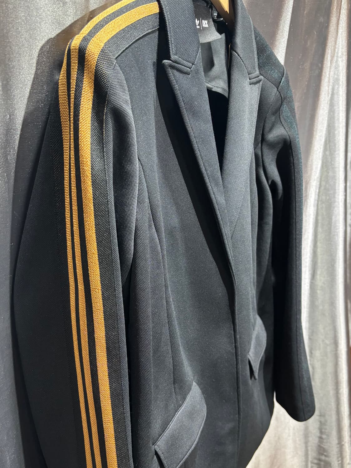 XL 아디다스 x IVY Park 삼선 트랙 블레이저 상품이미지4