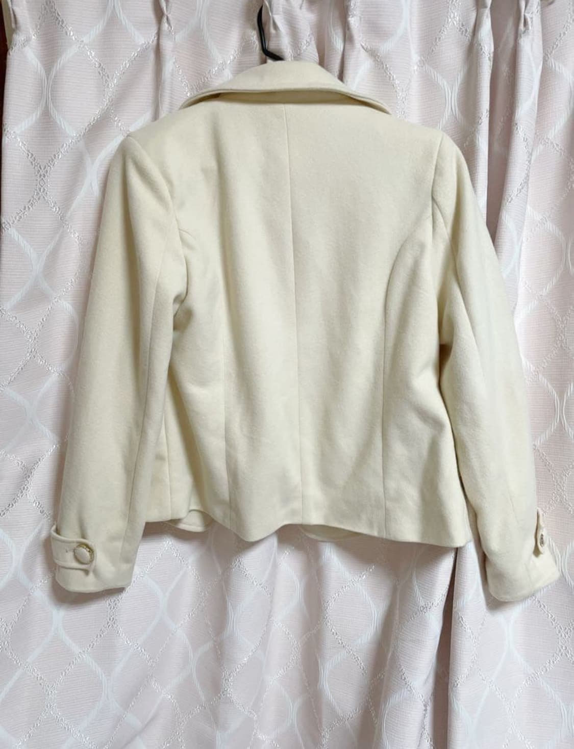 일브 리즈리사st 프라임패턴 리본 숏코트 자켓 상품이미지4