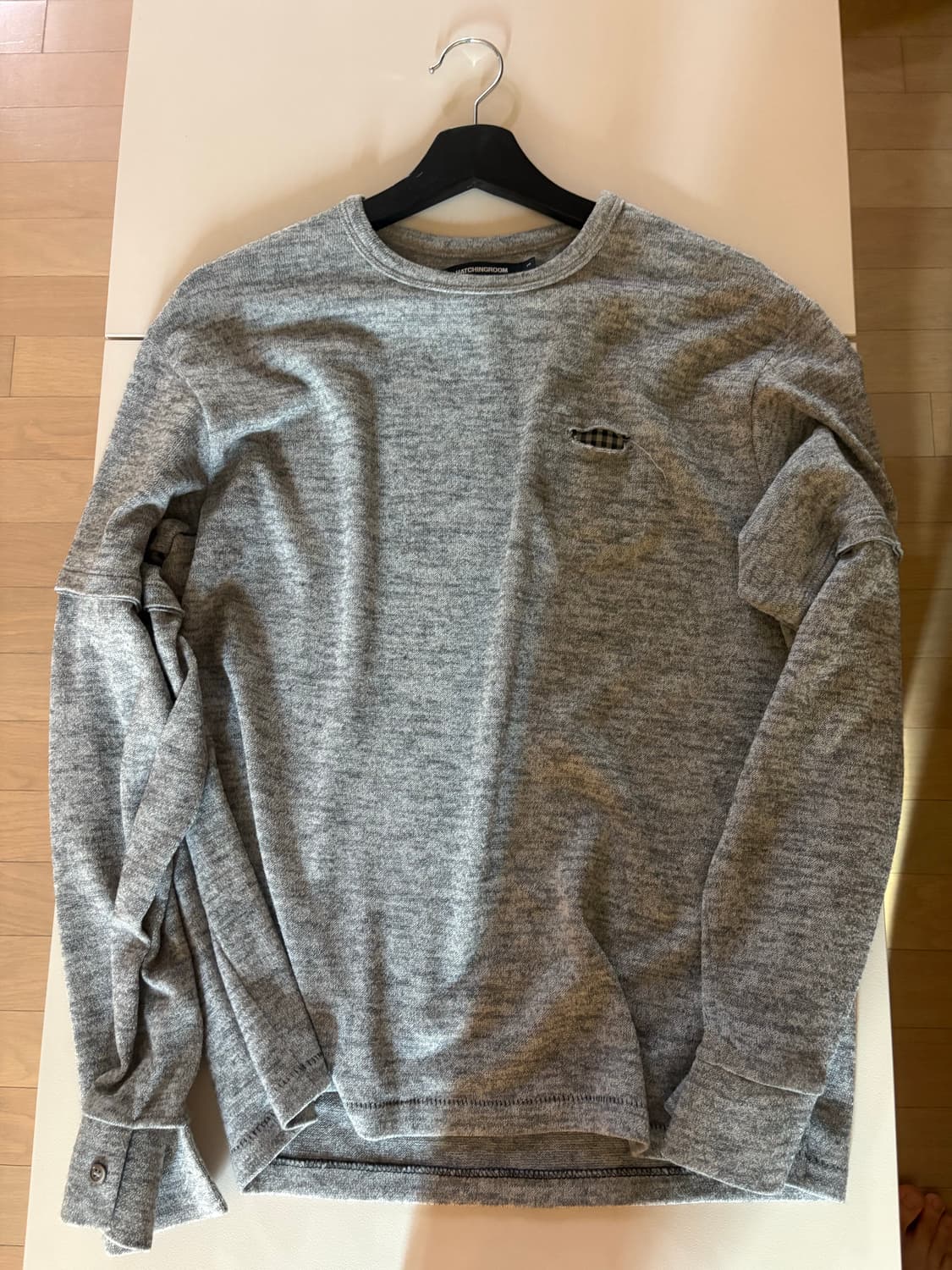 해칭룸 그레이 롱슬리브 상품이미지1