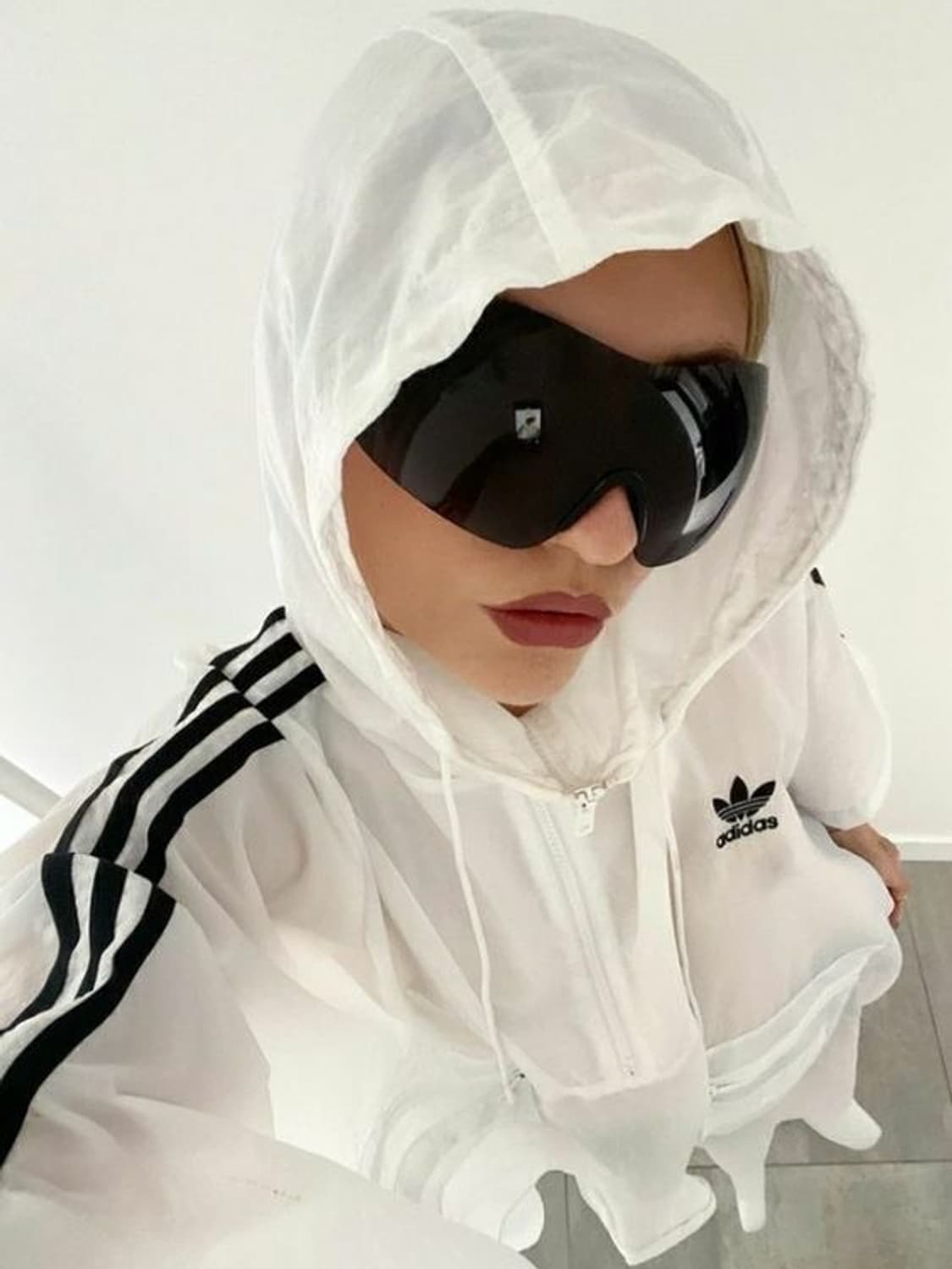 발렌시아가 버터플라이 선글라스 상품이미지1