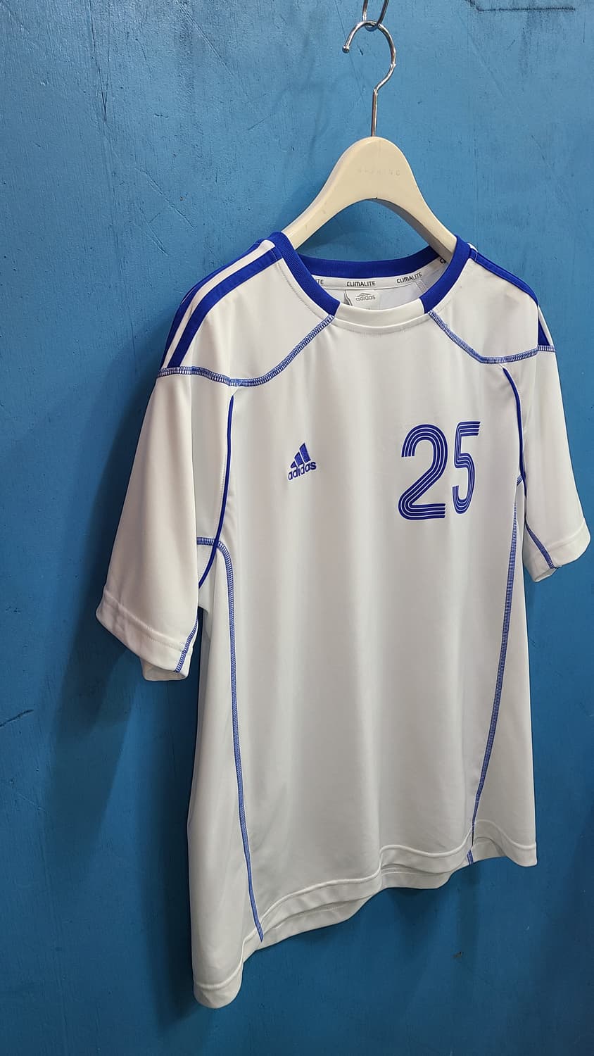 2010년산 빈티지 아디다스 흰파 축구져지 상품이미지4