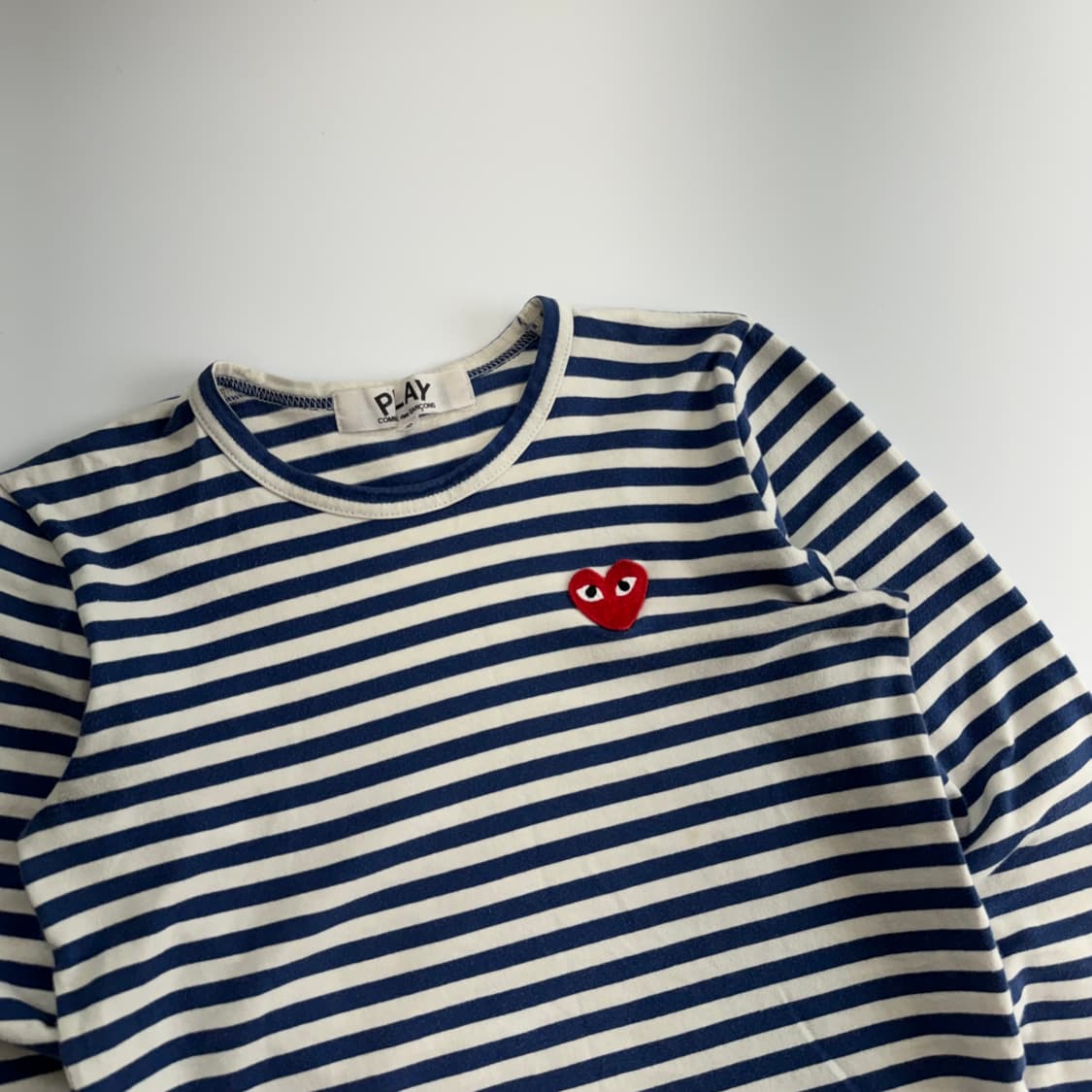 Comme des garcons 꼼데가르송 레드 와펜 스트라이프 티 상품이미지4