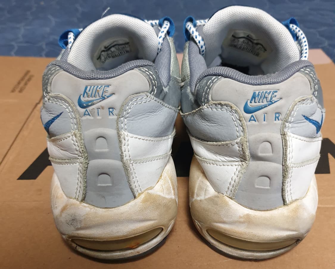 나이키 에어맥스95 에센셜 스니커즈 인더스트리얼 블루 (275) 상품이미지4