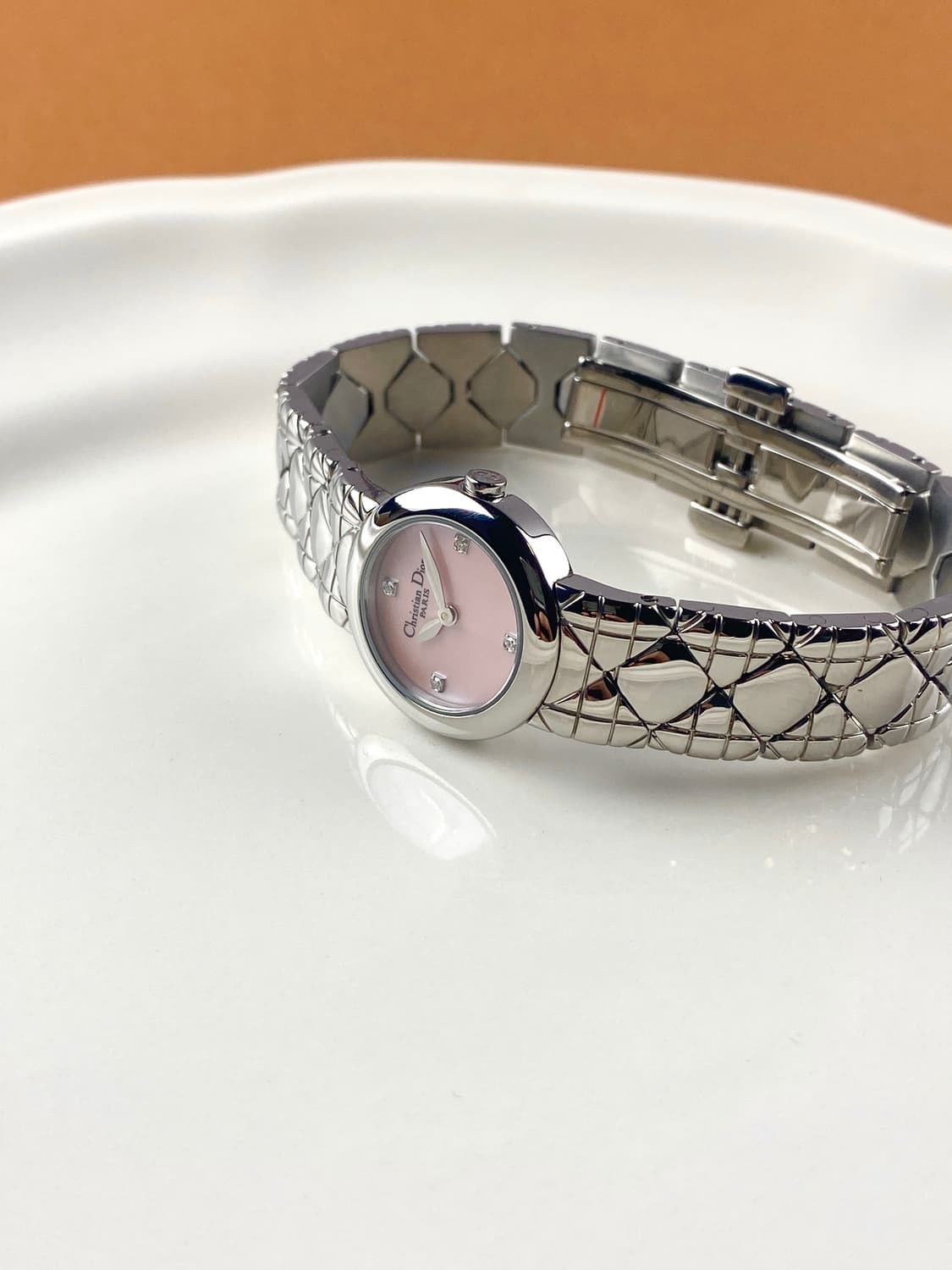 DIOR  Lady leaf 4P pink shell mini watch 상품이미지3
