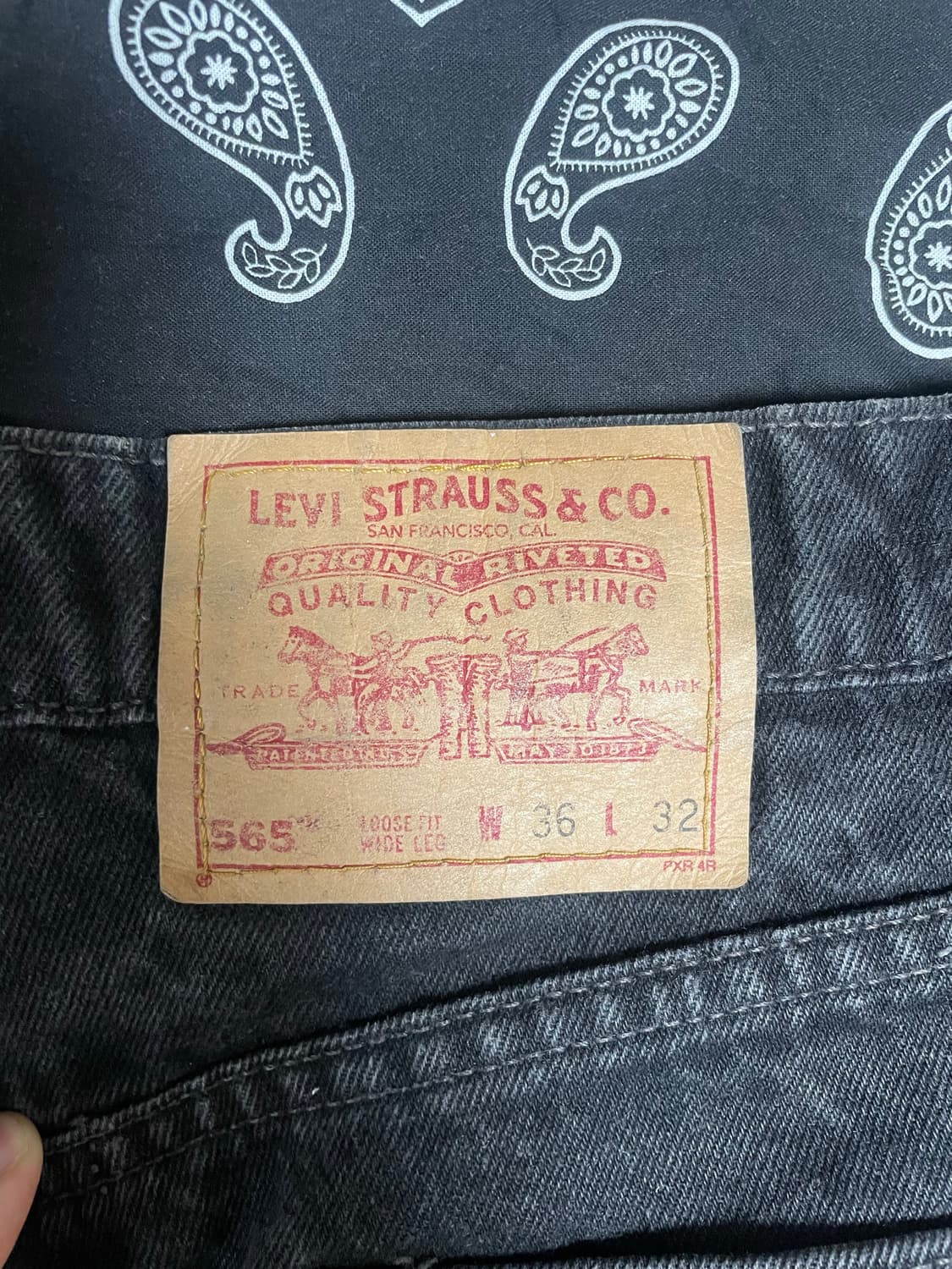 [32-33] 90s 리바이스 565 블랙 made in usa 상품이미지3
