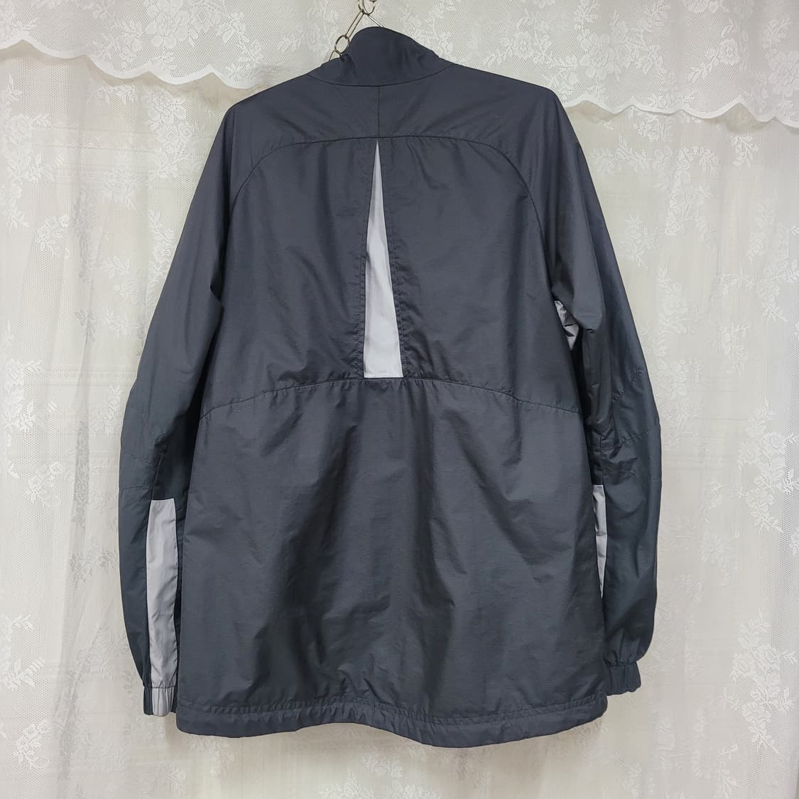 나이키 바람막이 점퍼  상품이미지2