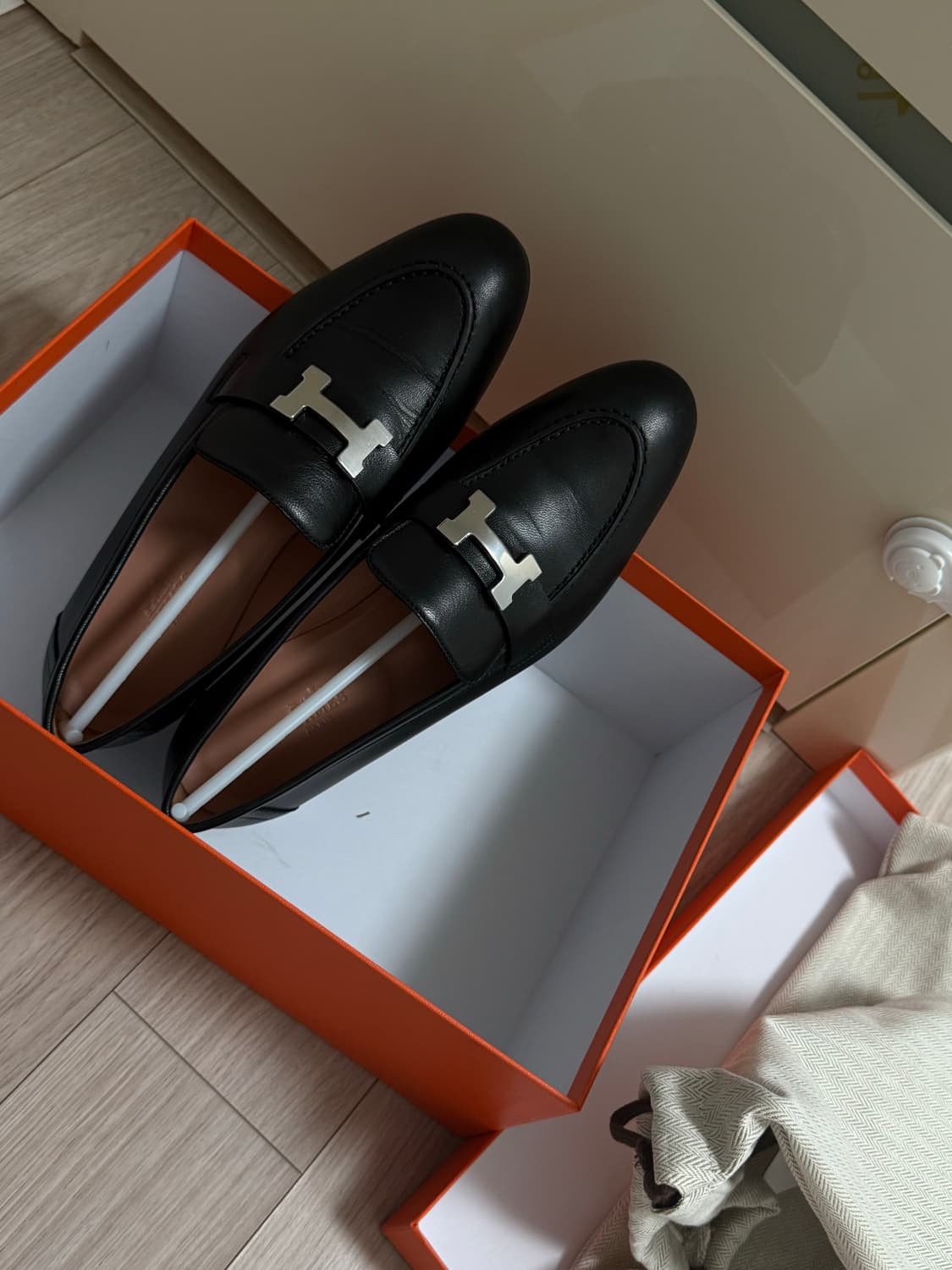 에르메스 파리로퍼(37) 1회 착용 상품이미지1