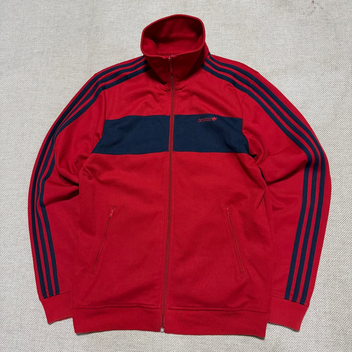 아디다스 스펠아웃 트랙탑 상품이미지1