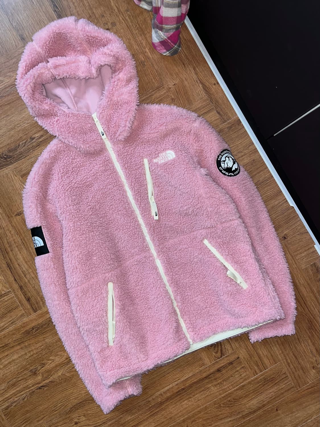 노스페이스 핑크 리모 플리스 자켓 상품이미지1