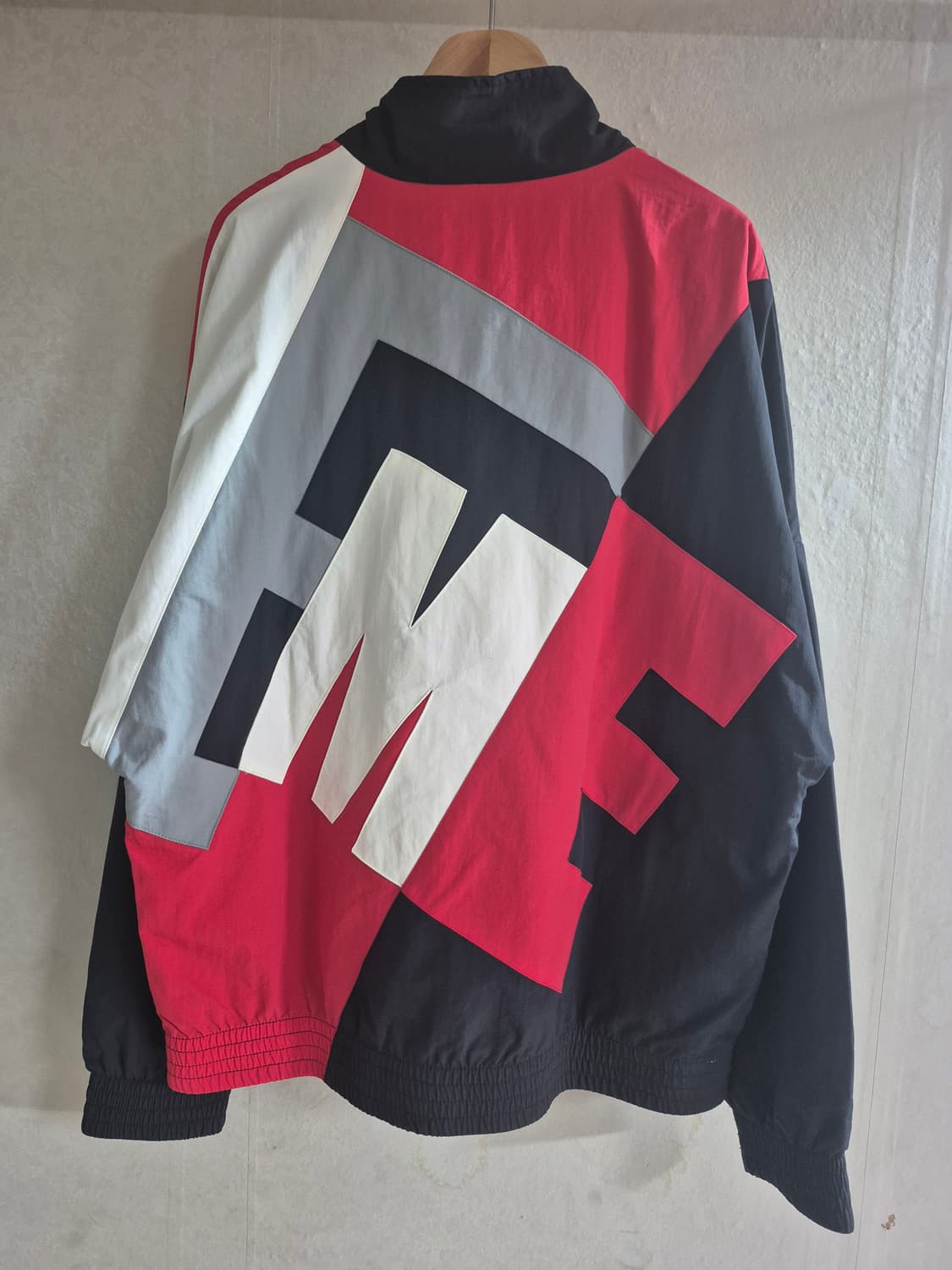 슈프림 빅레터 트랙자켓 상품이미지5