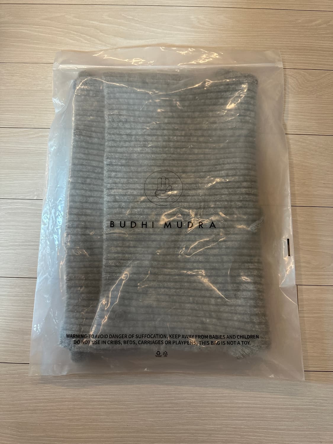 부디무드라 와이드 워머 그레이 새상품 상품이미지1