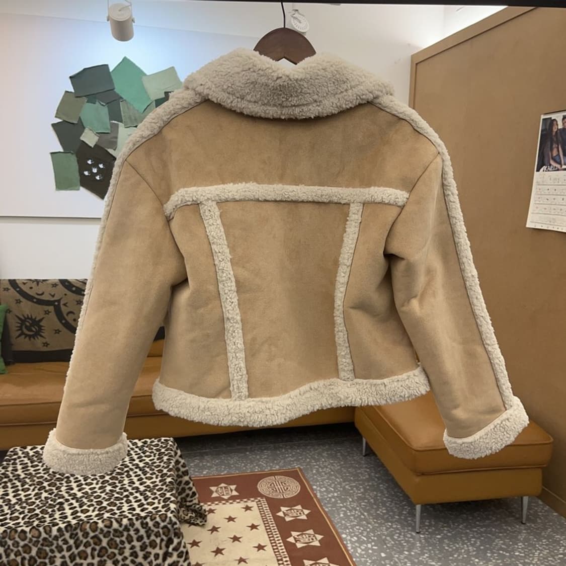 자라 모던시크 폭닥 핀터감성 양털 무스탕 XS C09411 상품이미지4