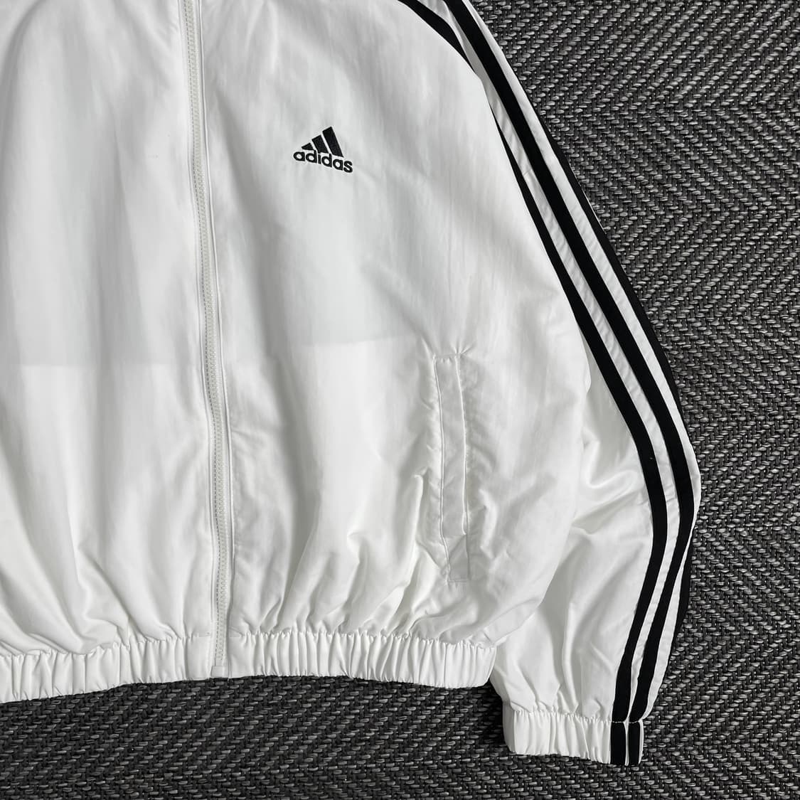 아디다스 크롭 우븐 트랙 바람막이y 3026 상품이미지3