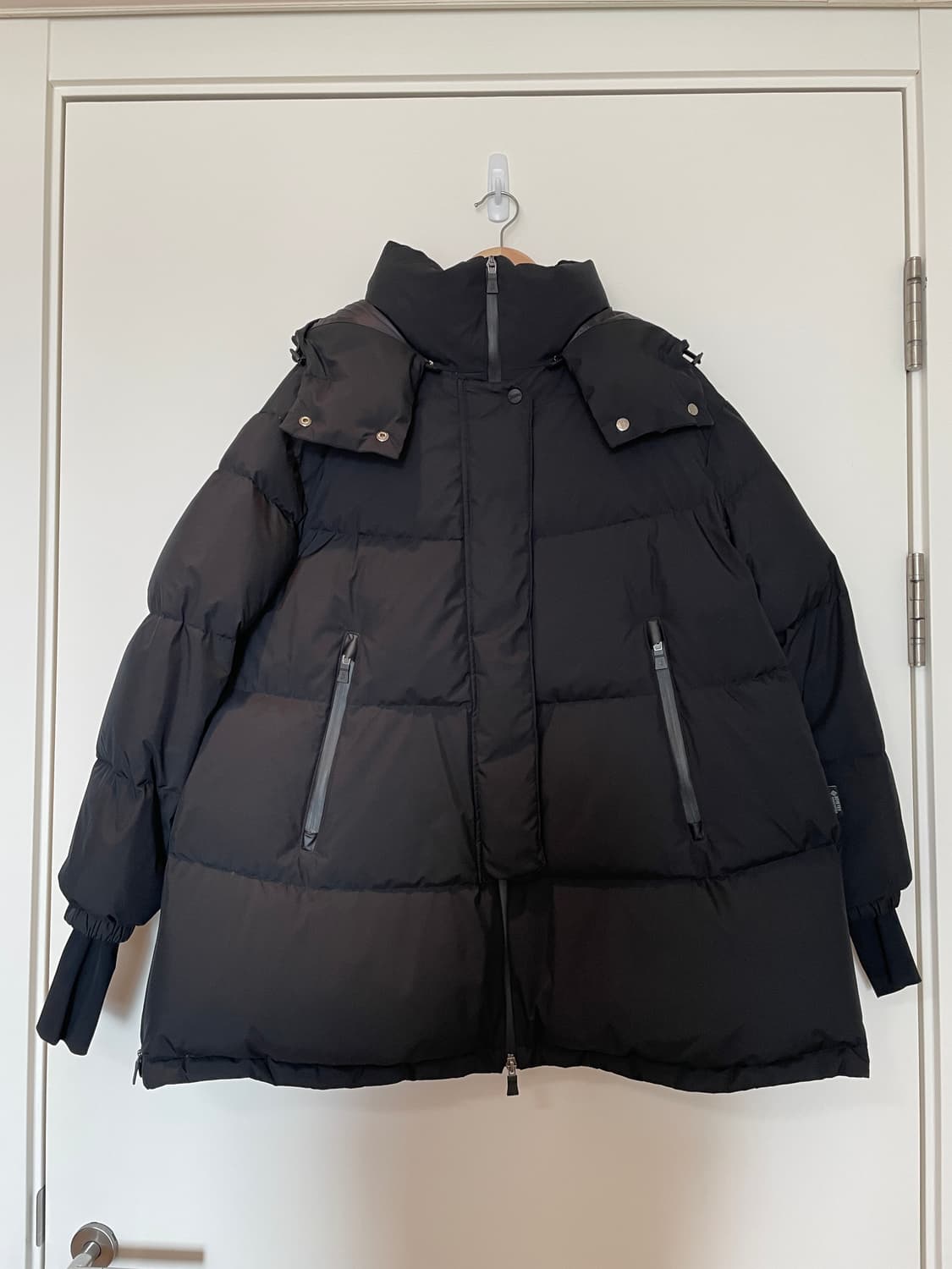 Herno Laminar 에르노 라미나 고어텍스 숏패딩 40사이즈 상품이미지7