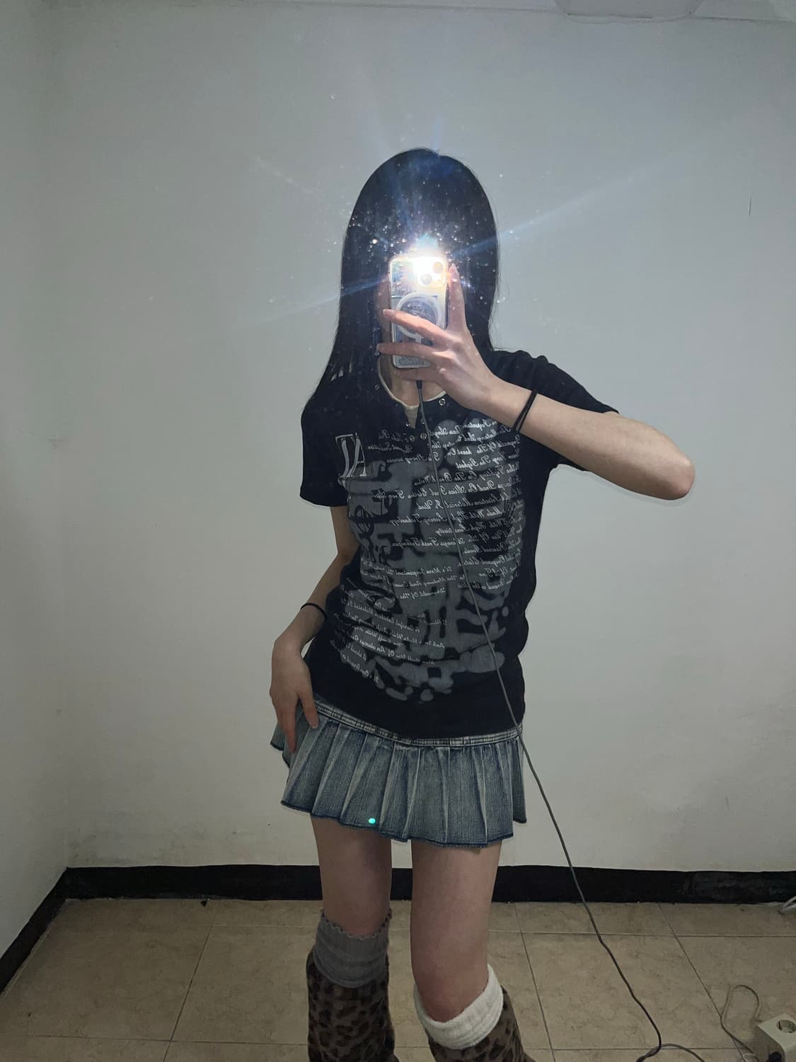 고딕 레터링 프린팅 레이어드 티셔츠 상품이미지2