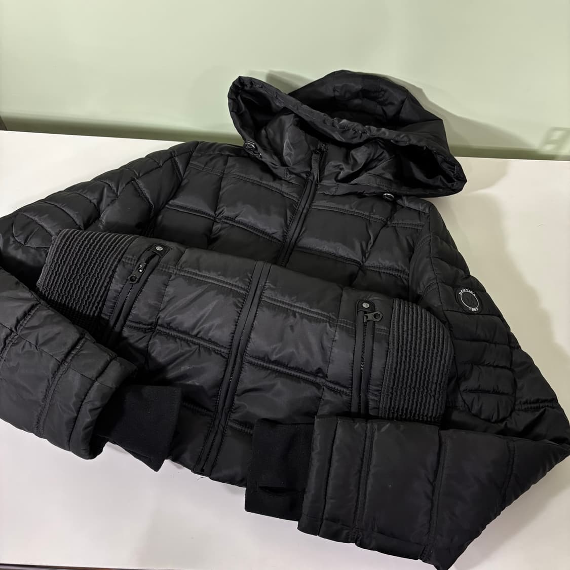 M 노티카 블랙 후드 경량패딩 상품이미지2