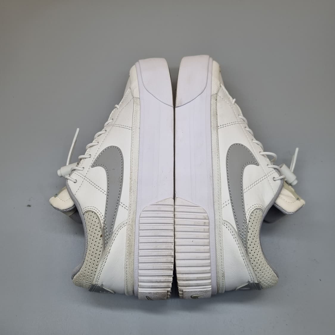 나이키 코트레거시 리프트 여성운동화235  상품이미지5