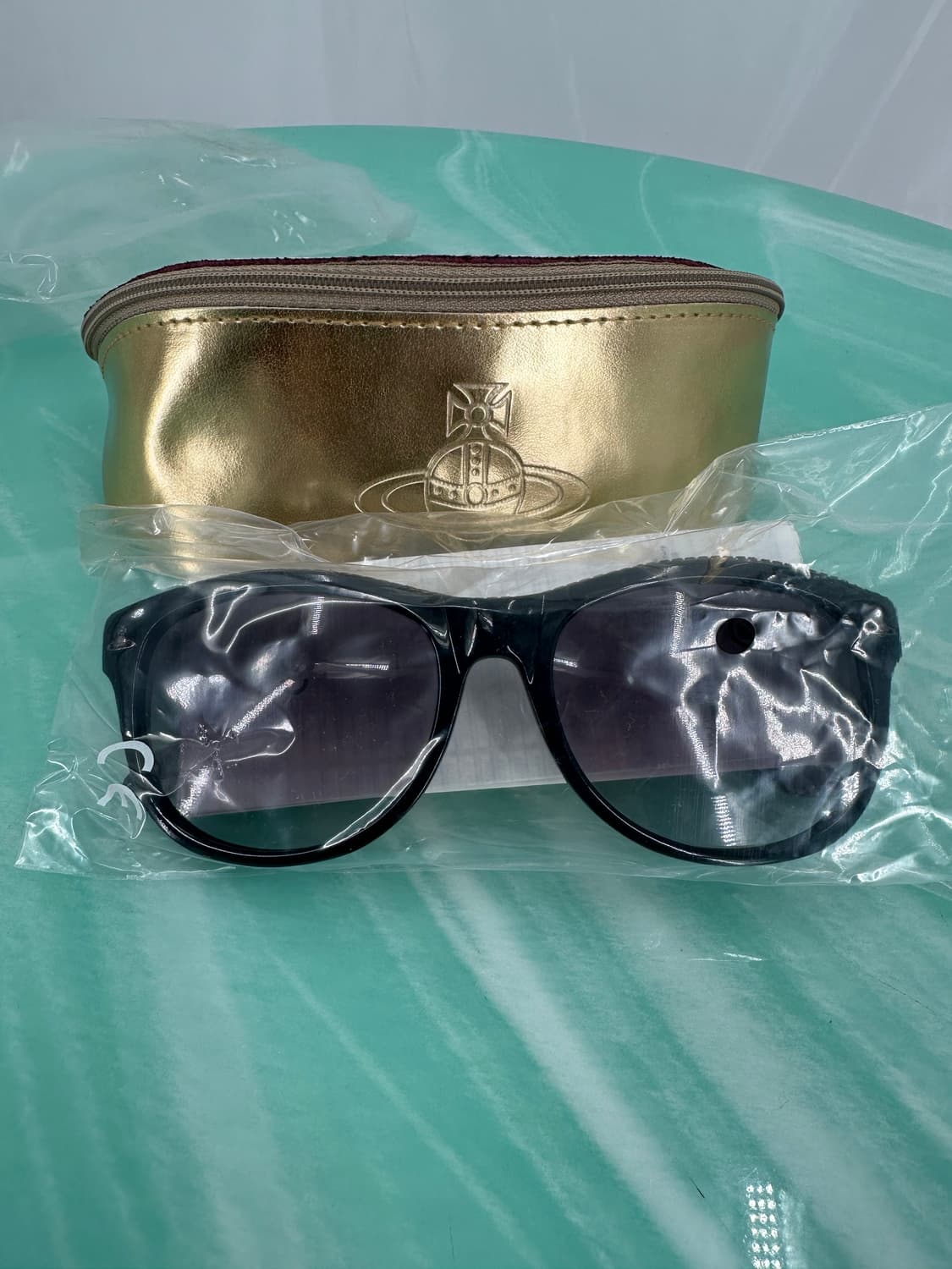 [새상품/무료배송] Made In Italy 비비안웨스트우드 선글라스 상품이미지2