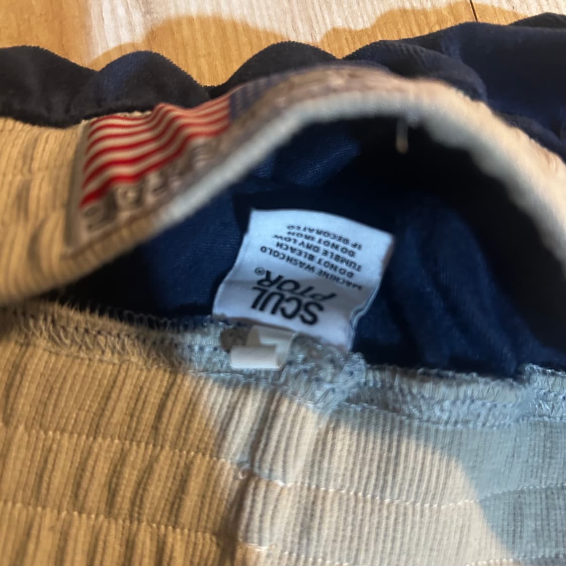 스컬프터 벨벳 네이비 미니 스커트 상품이미지3