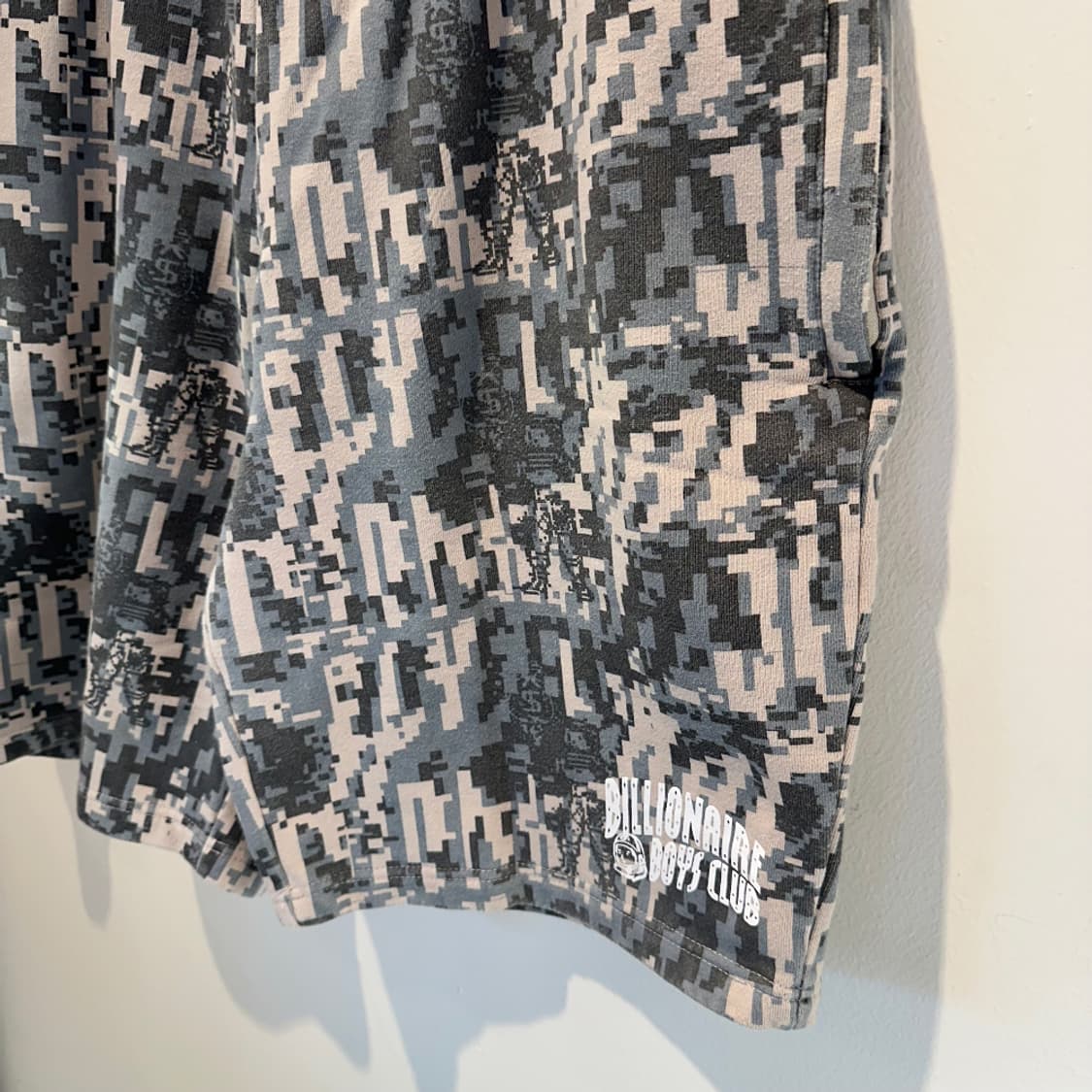 BBC SWEAT SHORTS DIGITAL CAMO 상품이미지4