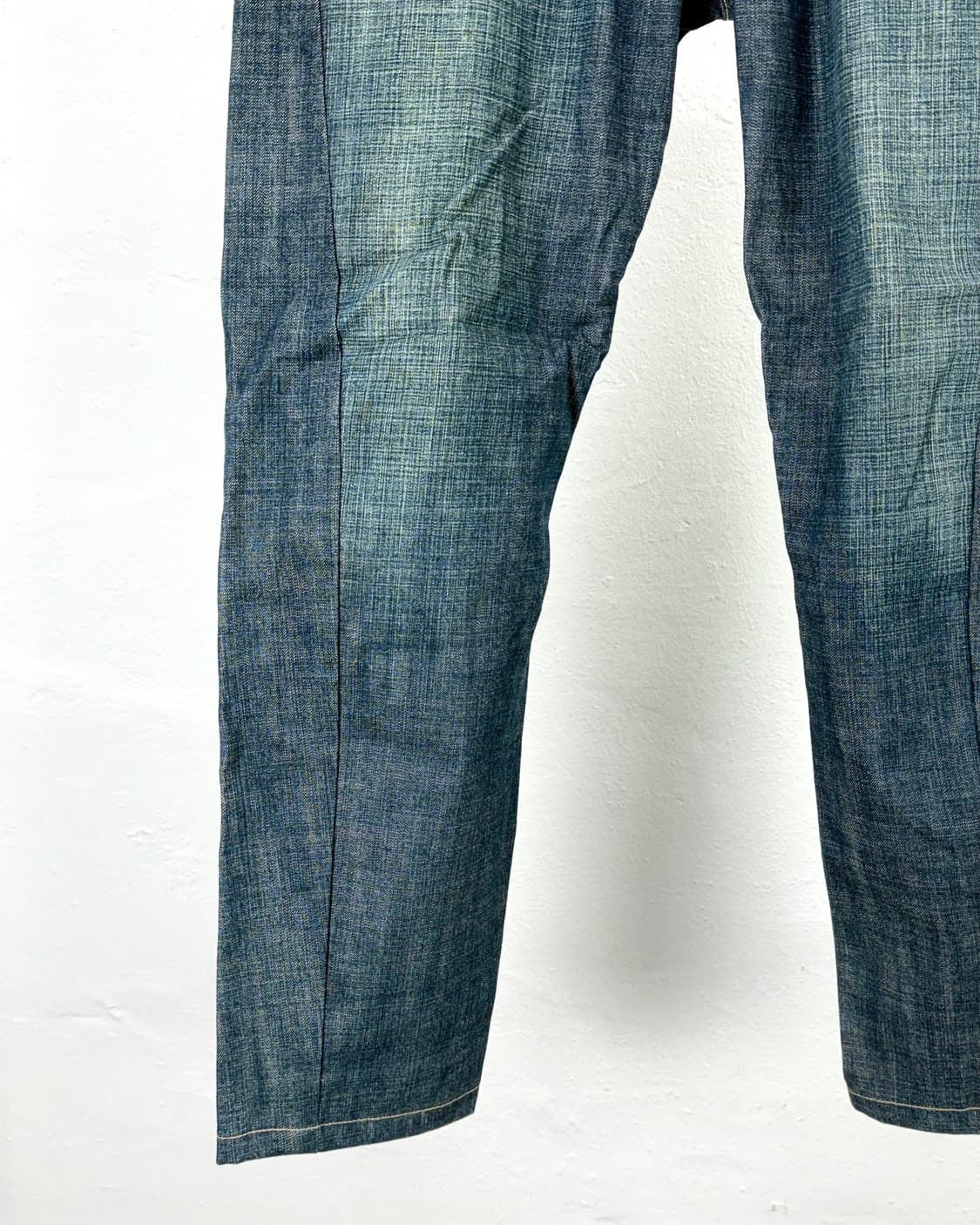 리바이스 엔지니어드 00s 중청 워시드 데님 팬츠 상품이미지4