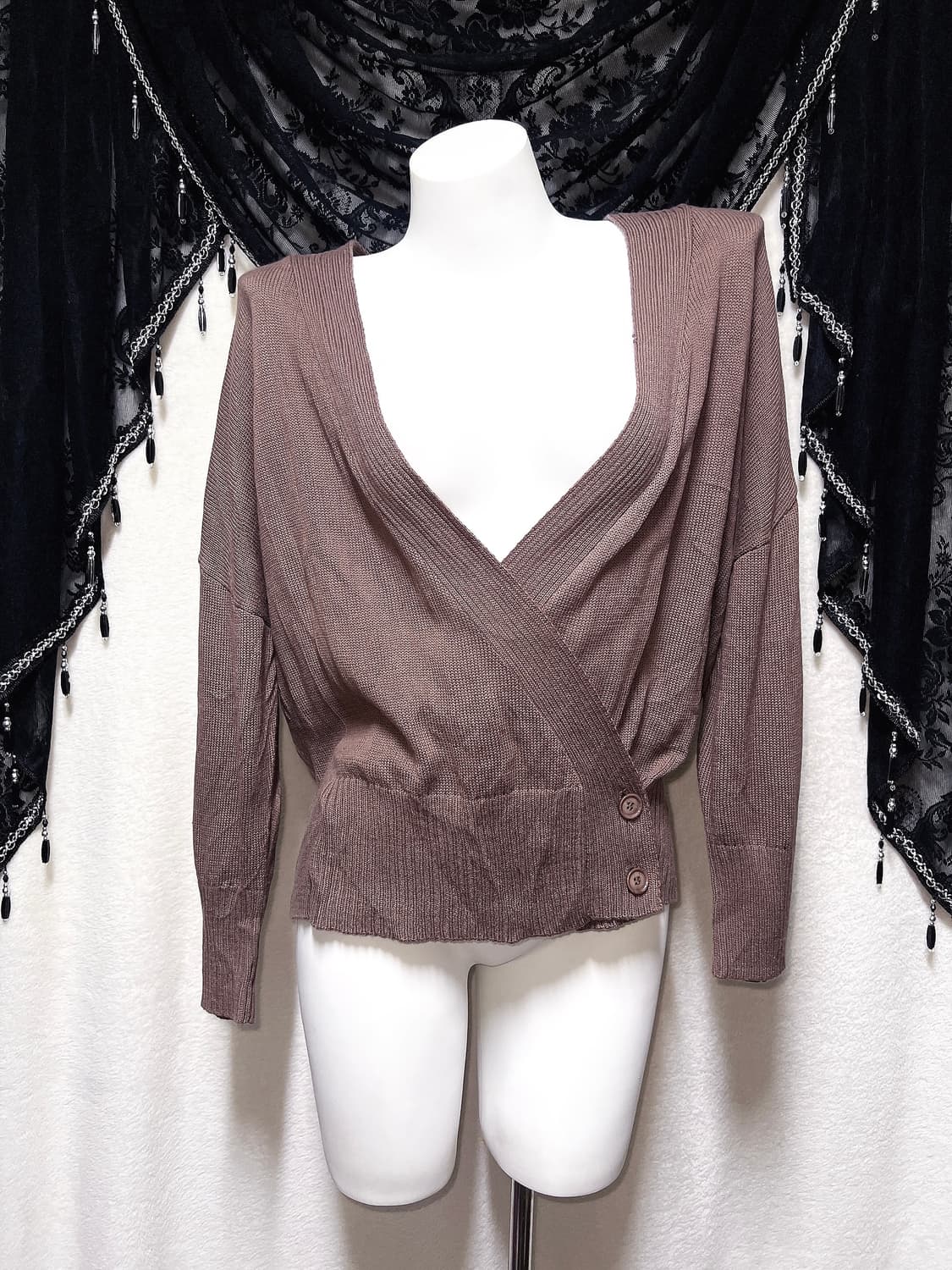 라떼갸루 빈티지 브라운 드레이프 브이넥 니트가디건 하구미 하치 오리엔탈 상품이미지7