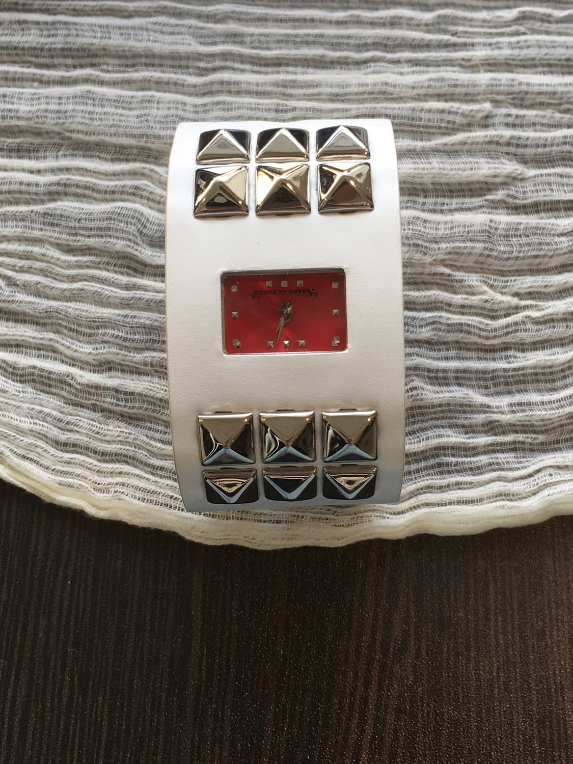 카반드 주카 스터드 시계 상품이미지2