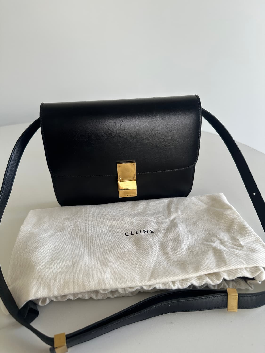 셀린느 클래식 박스백 미디움 블랙 상품이미지1