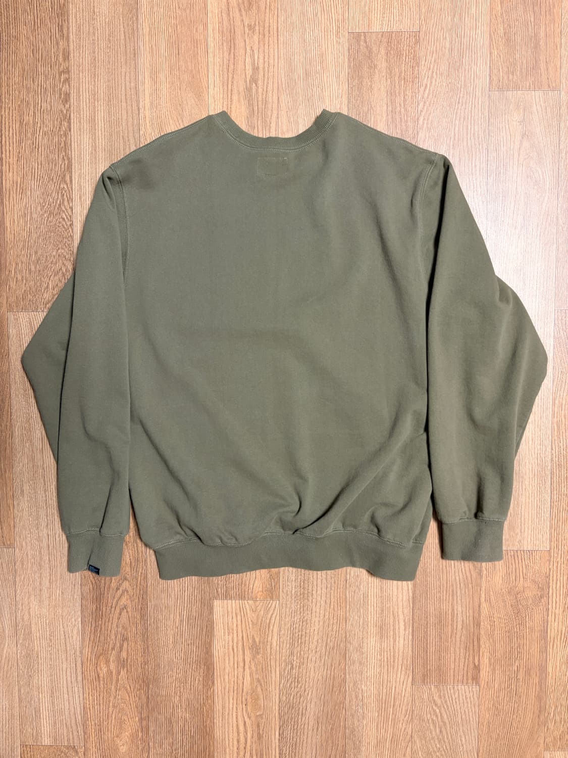 디스이즈네버댓 맨투맨 상품이미지3