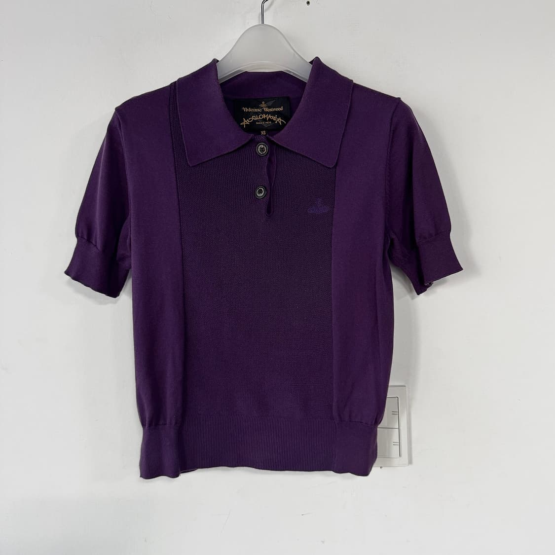 비비안웨스트우드 ORB 로고 자수 폴로 셔츠 상품이미지1