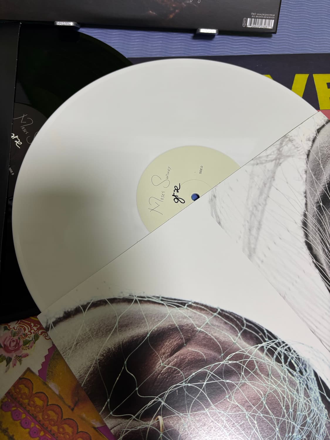 Moses Sumney grae 2LP 한정 블랙/화이트 바이닐 상품이미지4