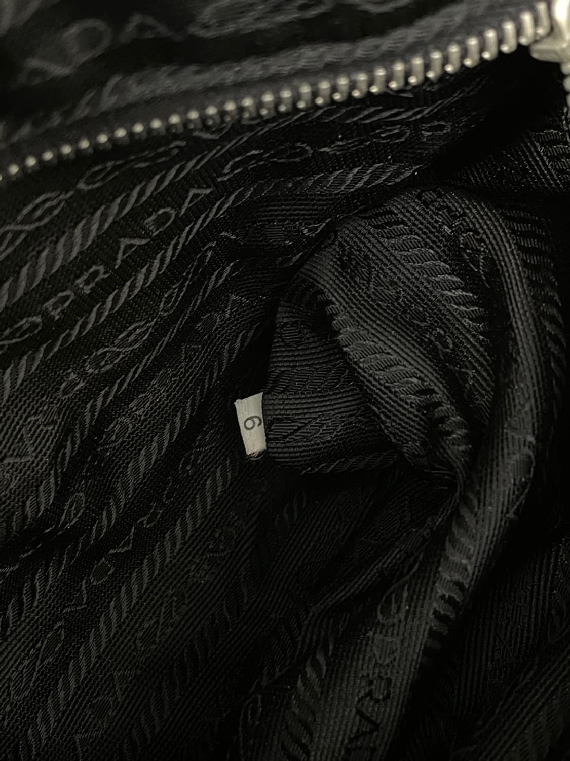 프라다 레더 토트백 상품이미지7