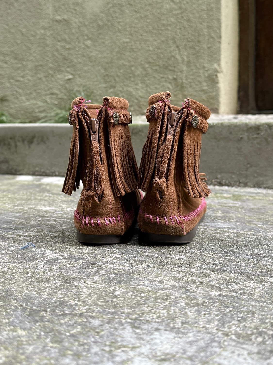 미네통카 X 아트모스 프린지 부츠 상품이미지3