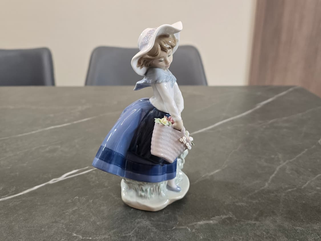 야드로 꽃바구니 소녀 상품이미지3