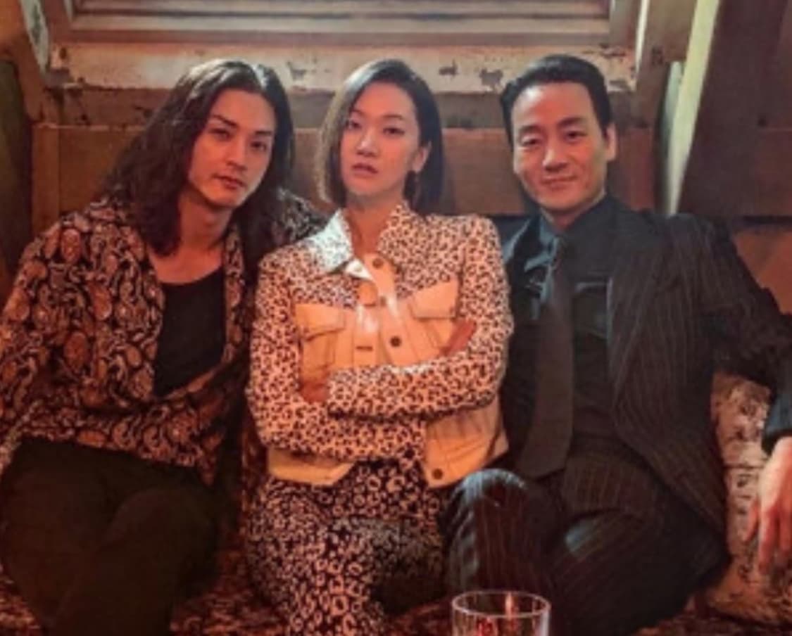 채뉴욕 메탈 피어싱 장식 핑크 컬러 호피데님자켓 상품이미지2