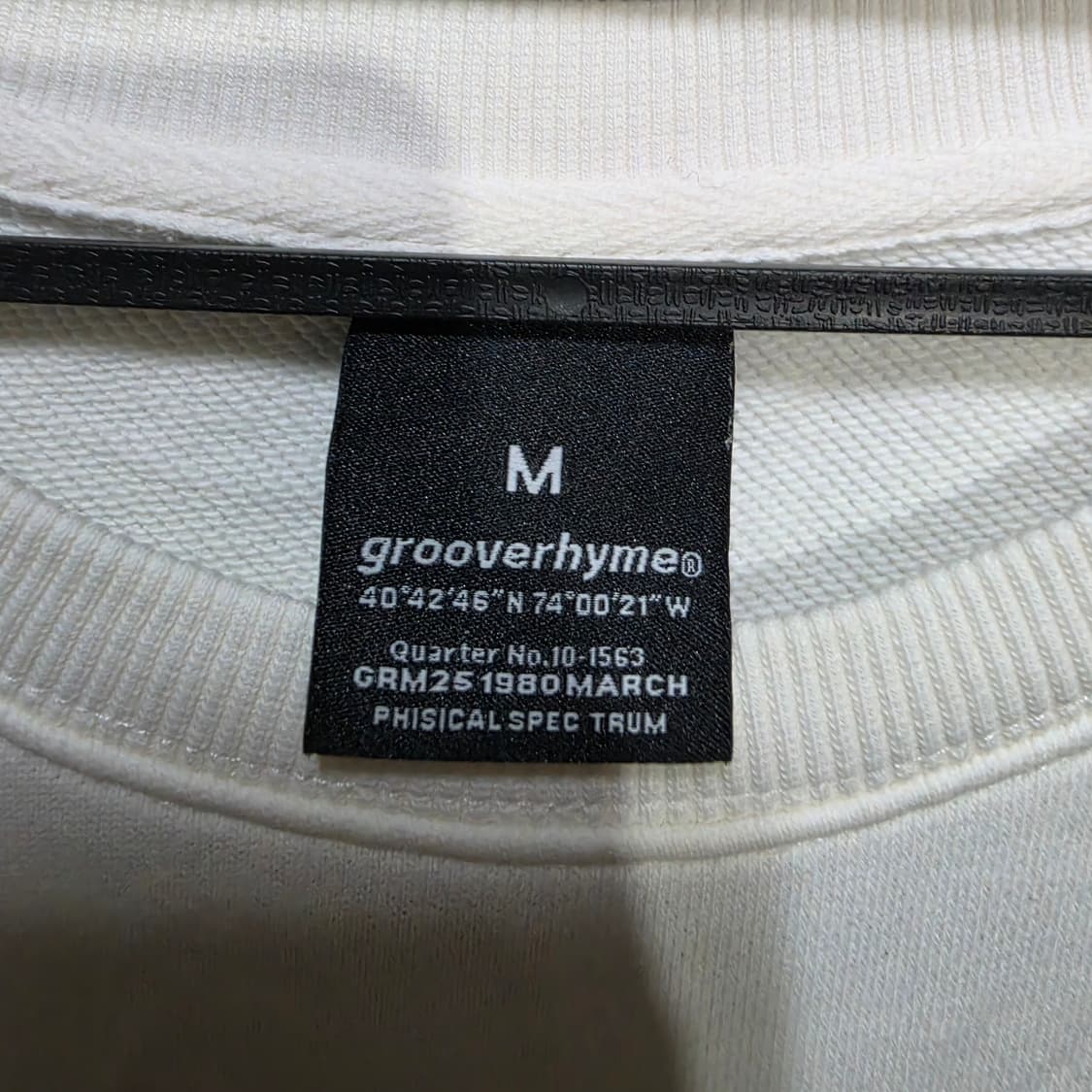 grooverhyme 레드플레이버 맨투맨 티셔츠 상품이미지2