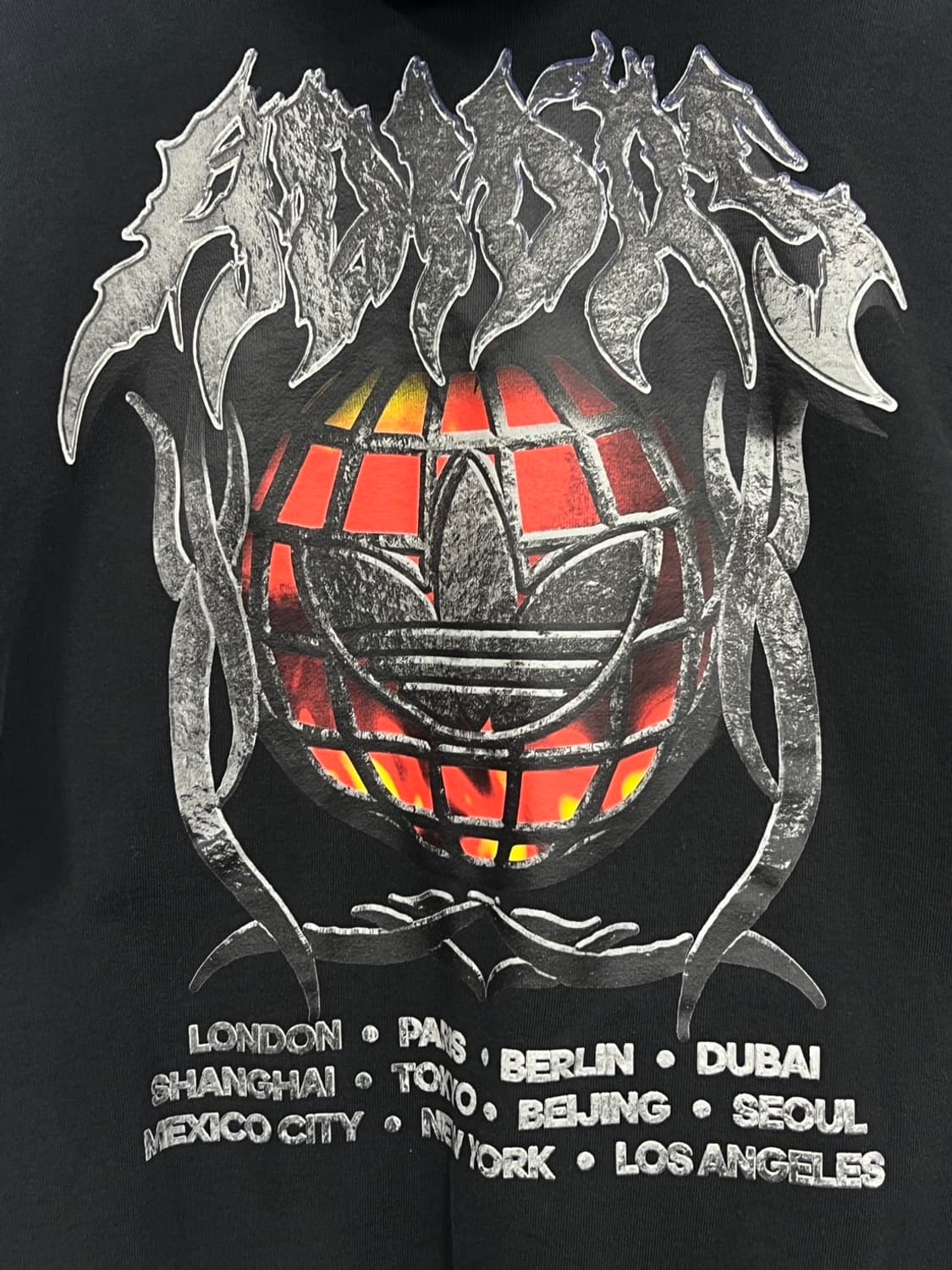 아디다스 플레임 프린팅 풀오버 후드티 상품이미지4