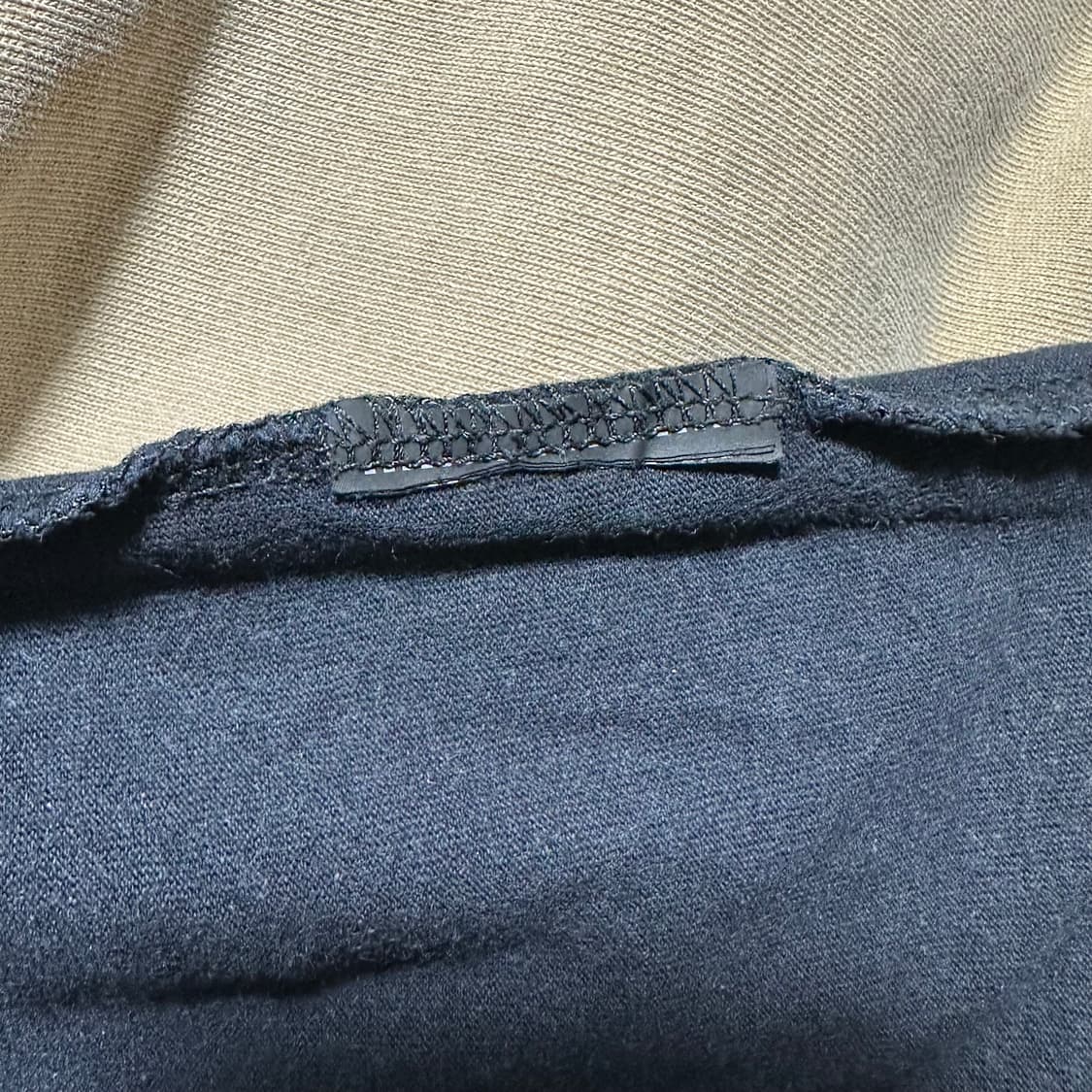 팜엔젤스 넥라인 백로고 티셔츠  상품이미지6