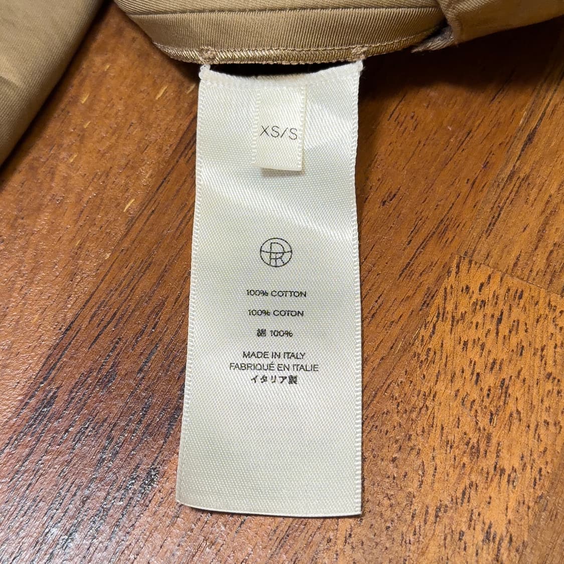 더 로우 Karla 볼륨 블라우스 탑 상품이미지8