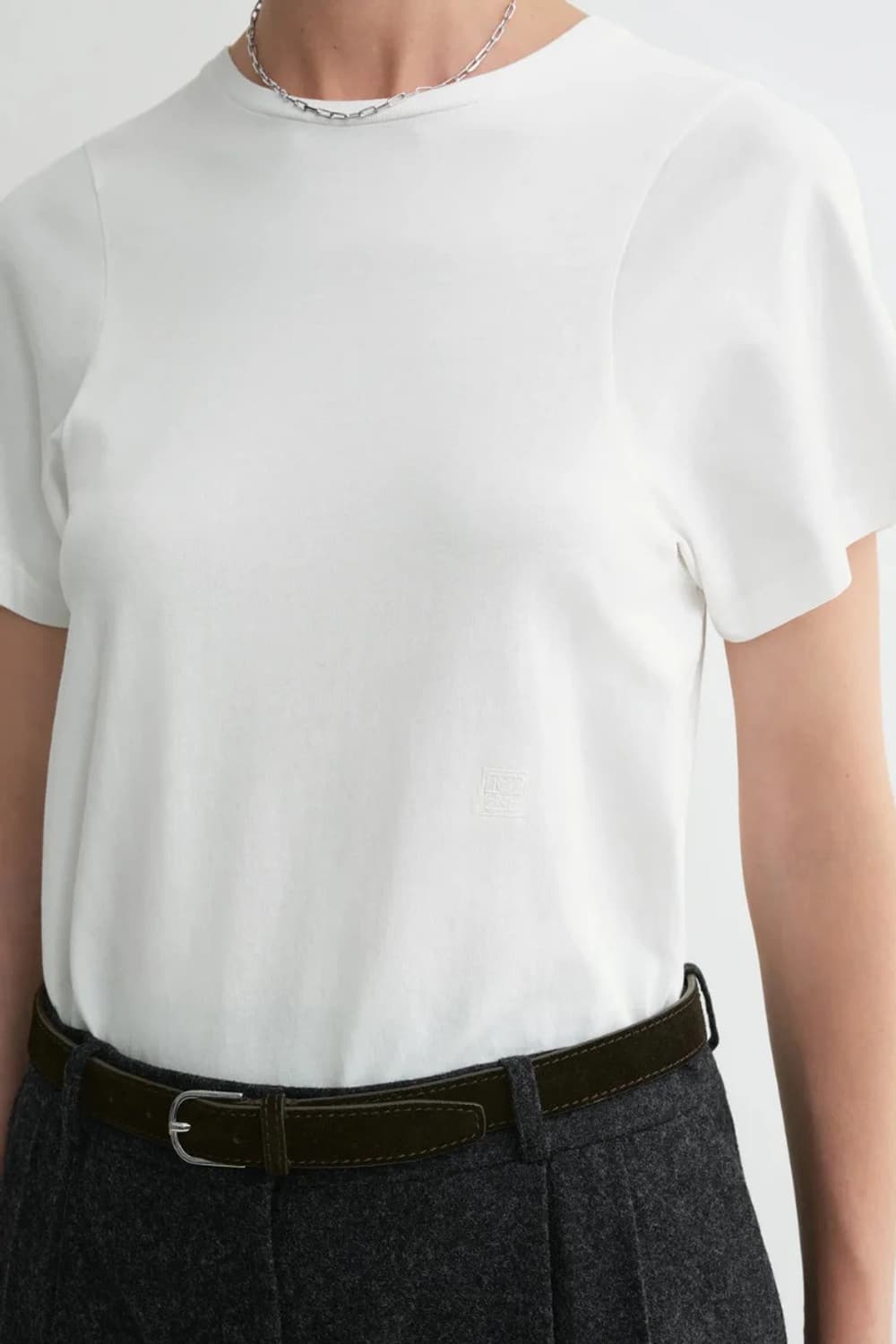 (새상품) toteme 토템 로고 반팔 티셔츠 상품이미지2