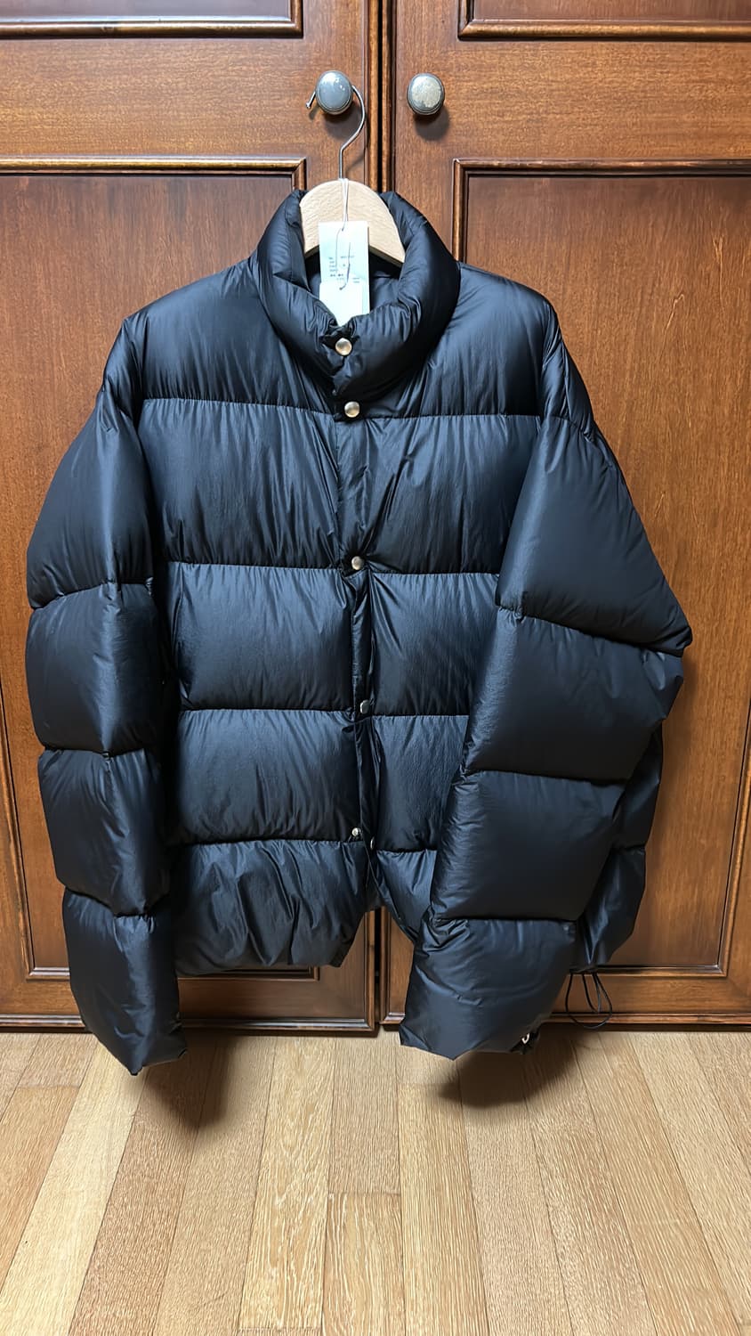 [3] 24aw 코모리 다운 나일론 상품이미지1