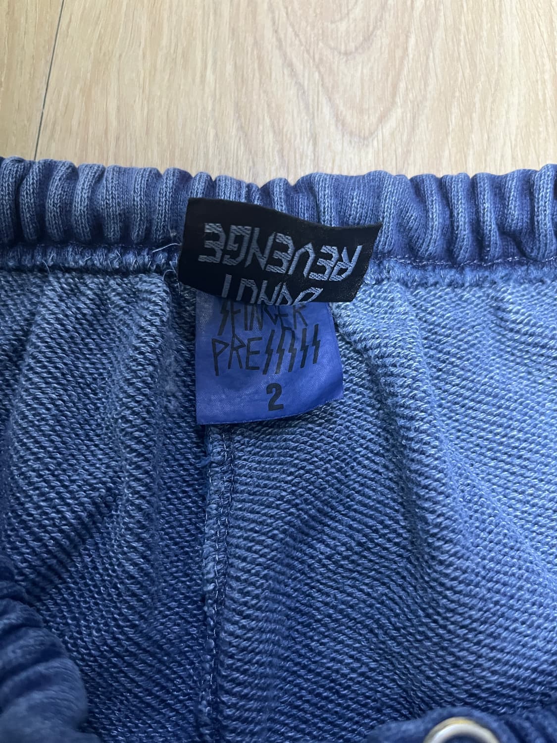 [2] 도넛리벤지 스웻 팬츠 상품이미지3