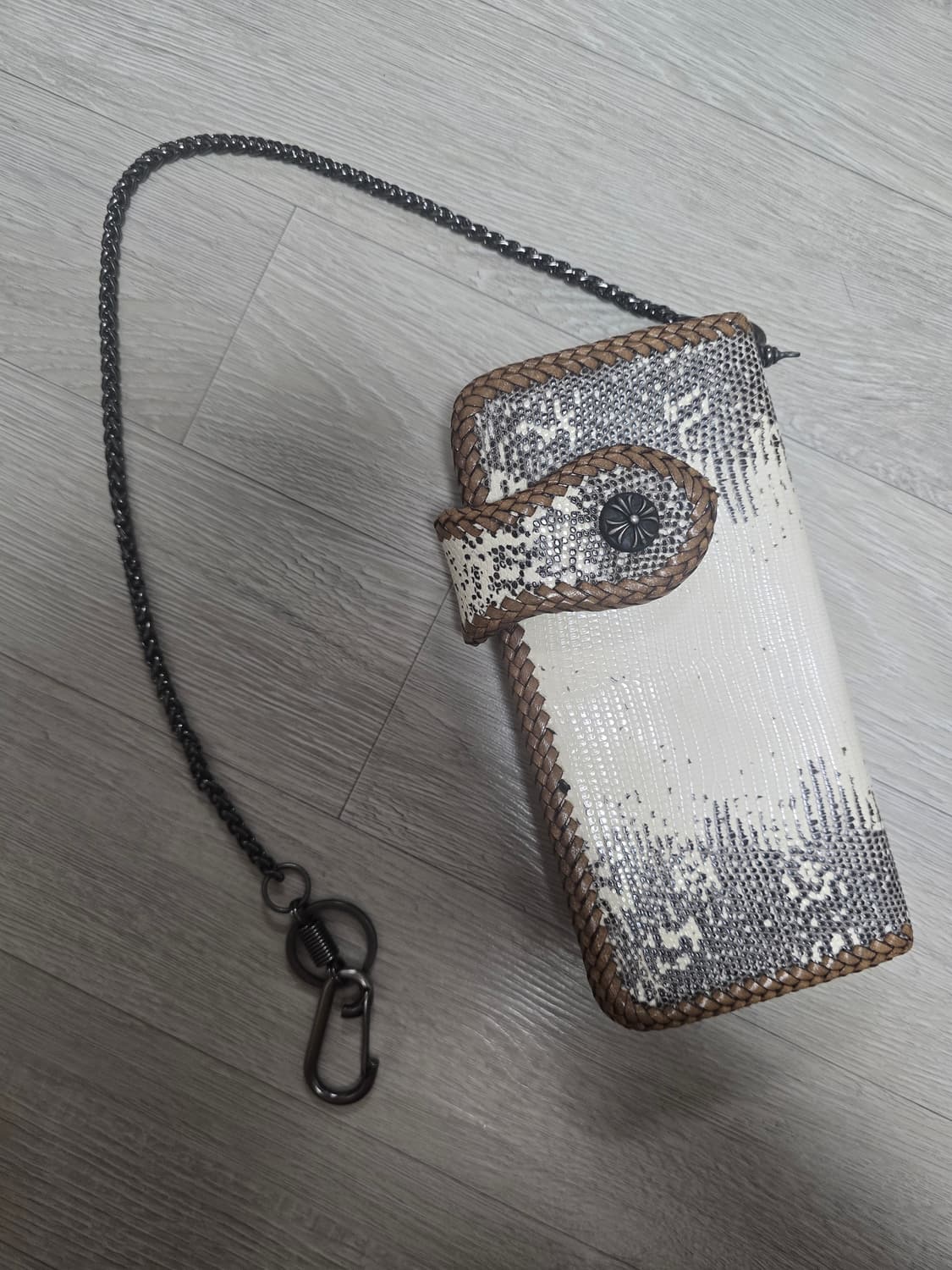 핸드메이드 악어가죽 체인 장지갑 상품이미지6