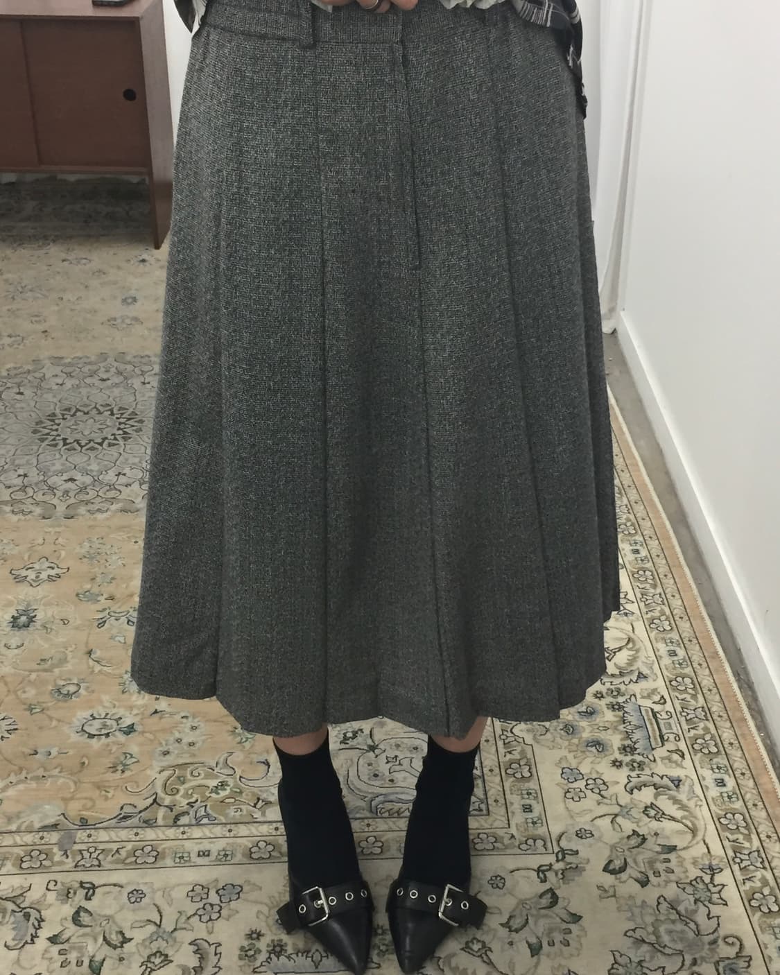 그레이 미디 스커트 상품이미지1